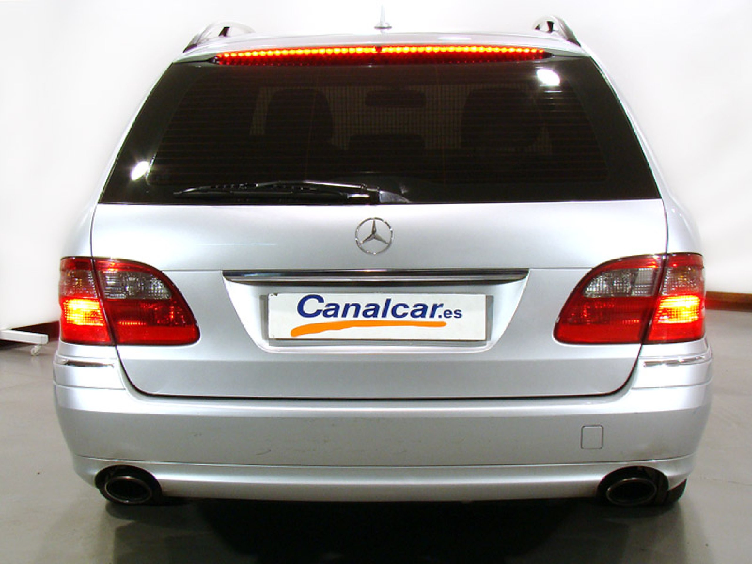 Foto Mercedes-Benz E 320 8
