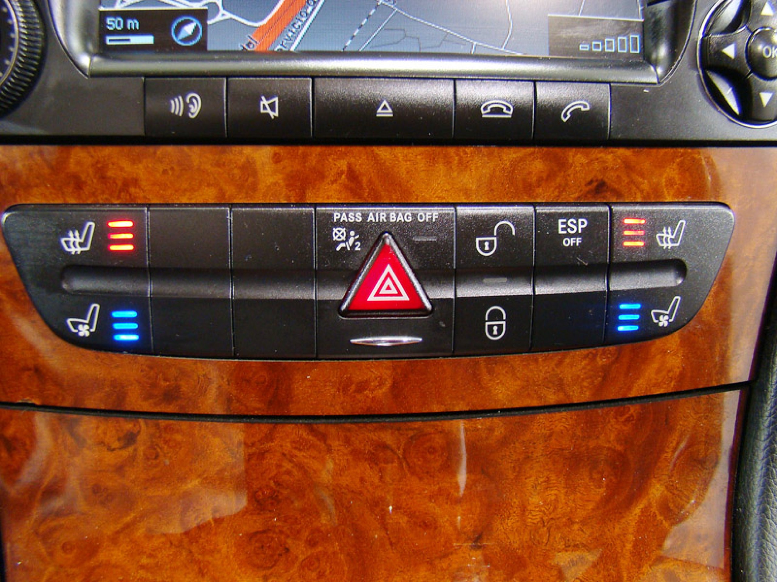 Foto Mercedes-Benz E 320 41