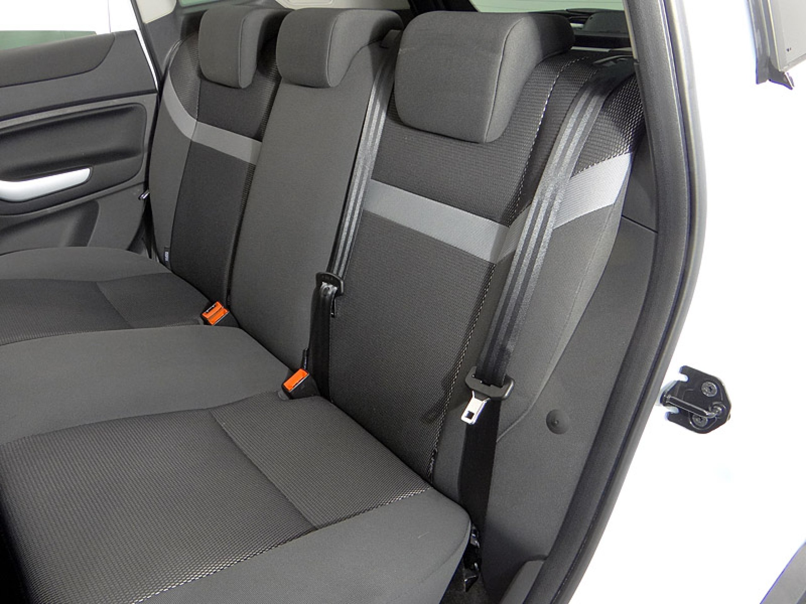 Foto Ford Kuga 27
