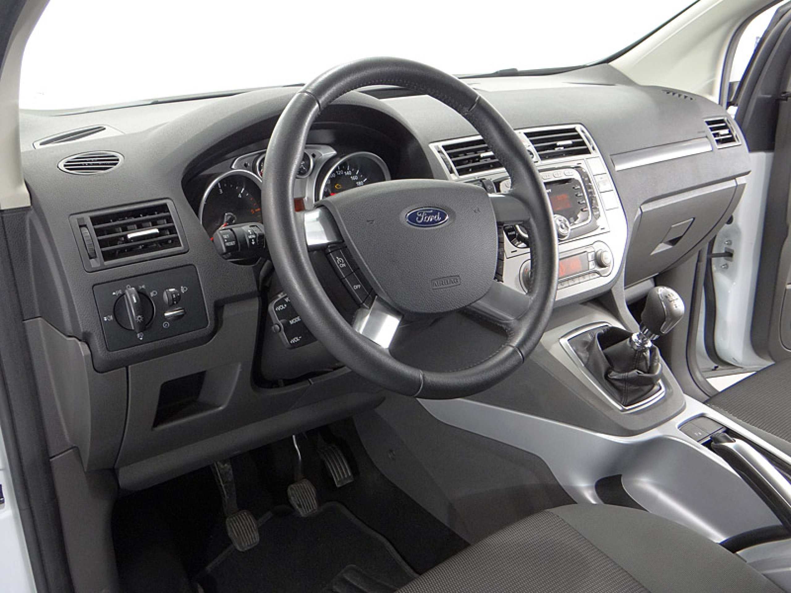 Foto Ford Kuga 29