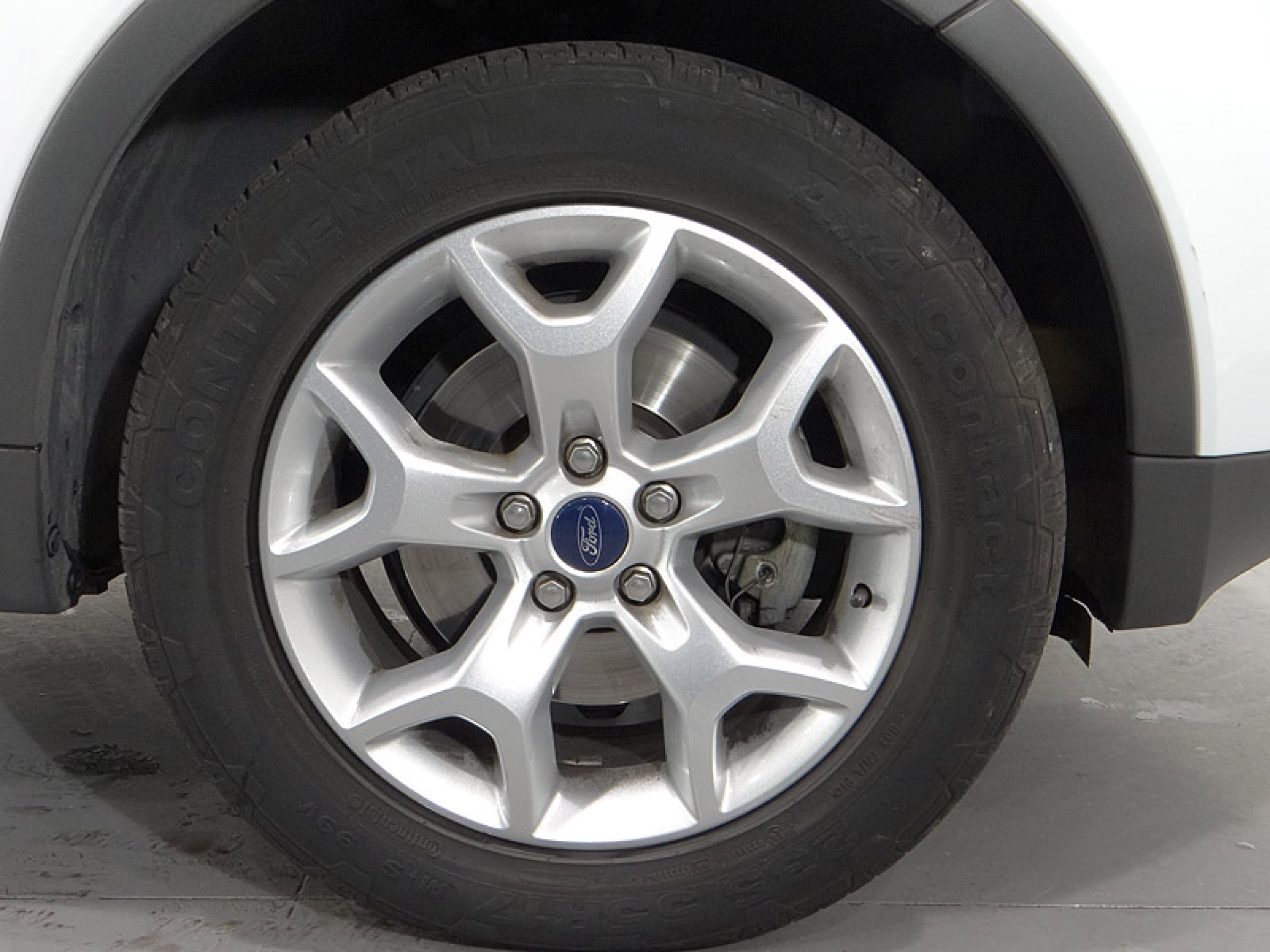 Foto Ford Kuga 47