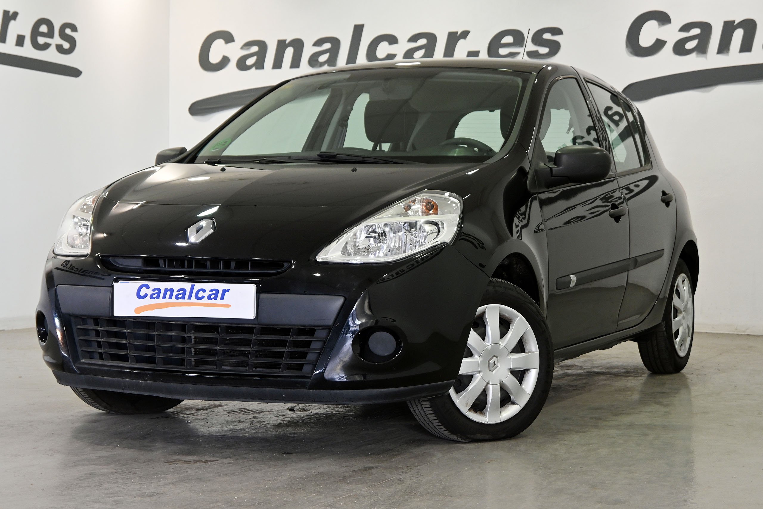 Foto 1 del Renault Clio 1.2 Yahoo