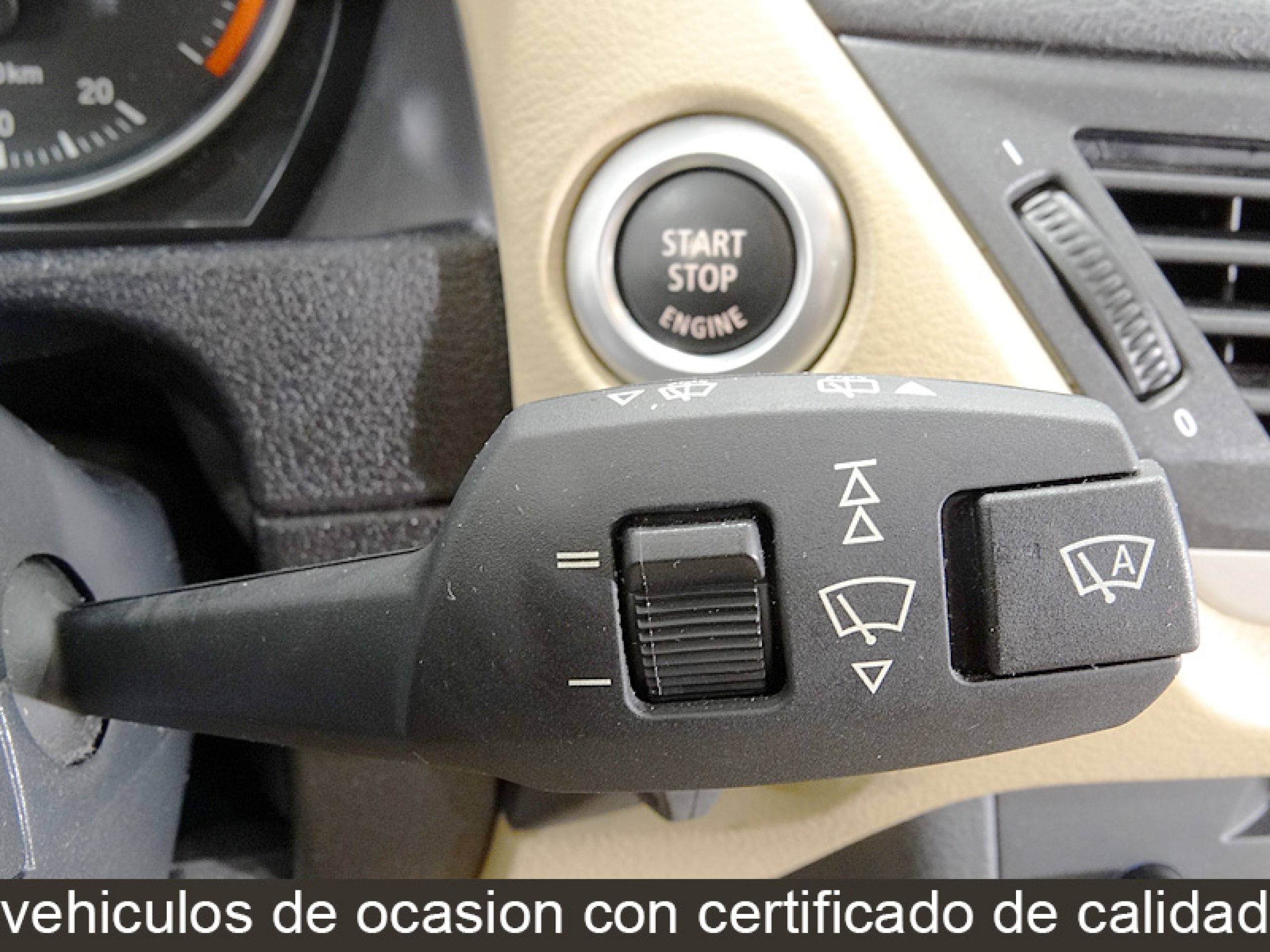 Foto Bmw X1 30