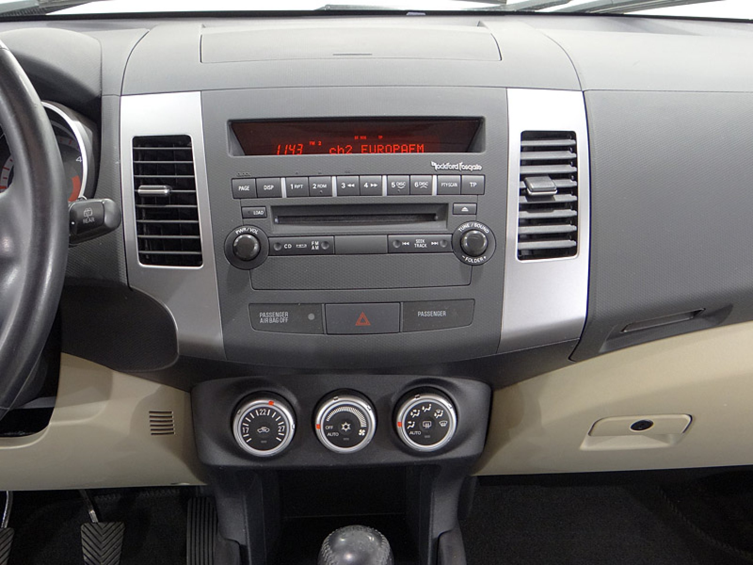 Foto Mitsubishi Outlander 31