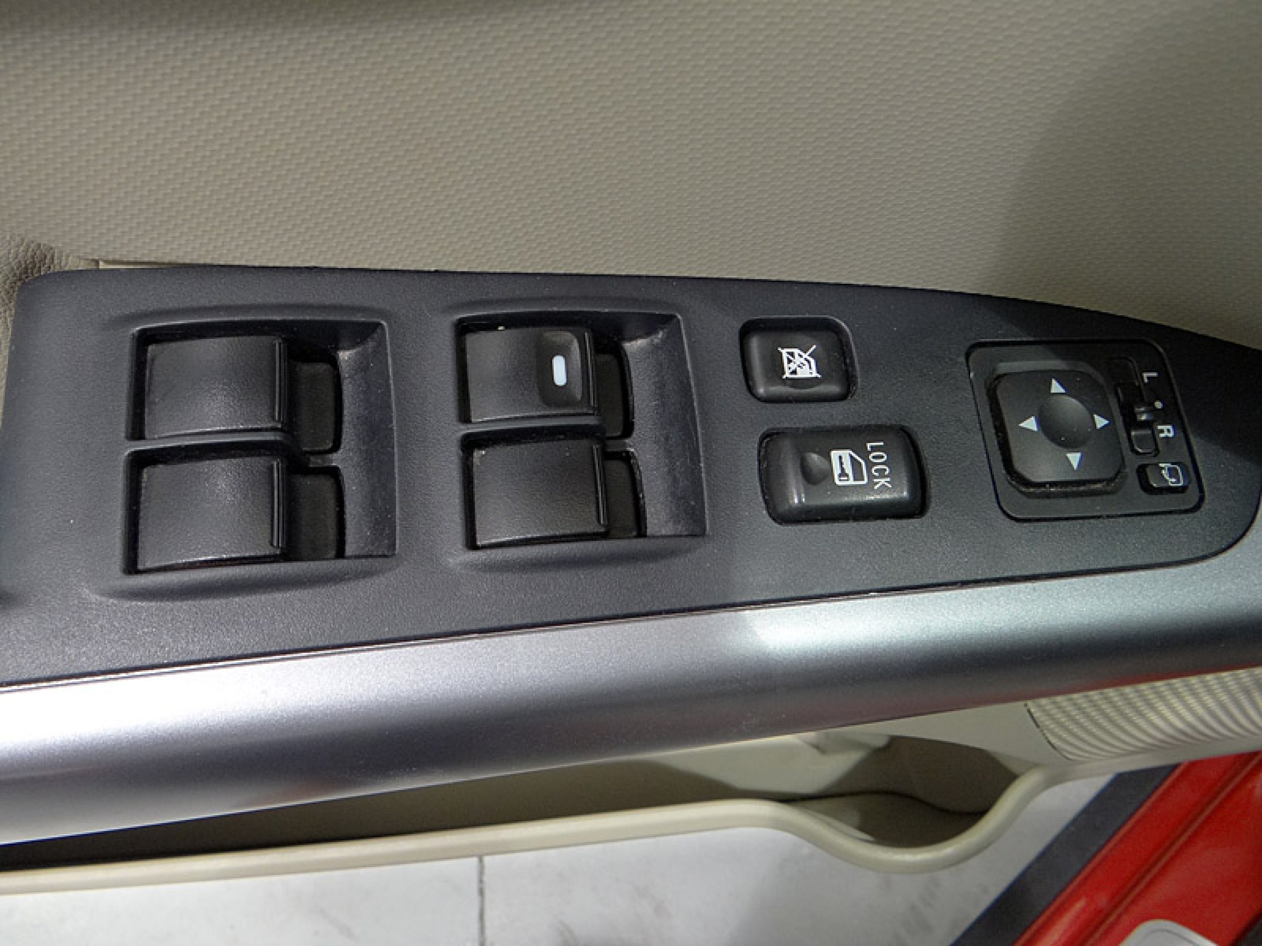 Foto Mitsubishi Outlander 40