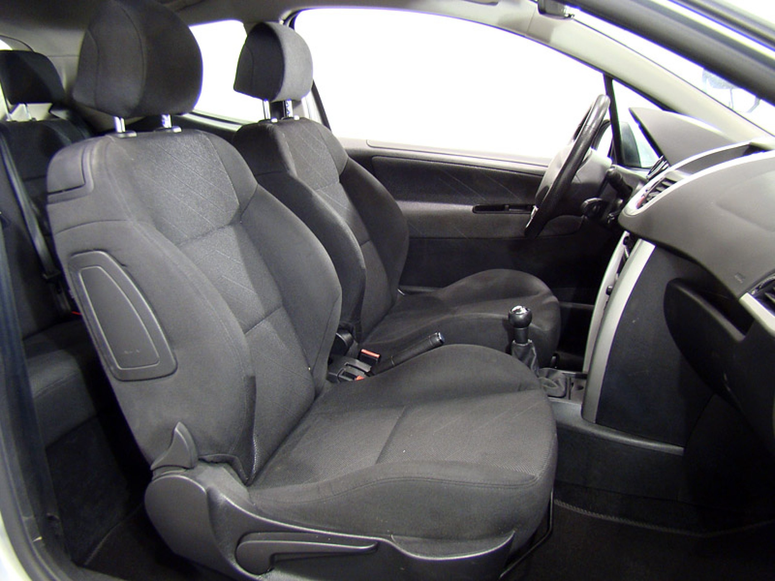 Foto Peugeot 207 13
