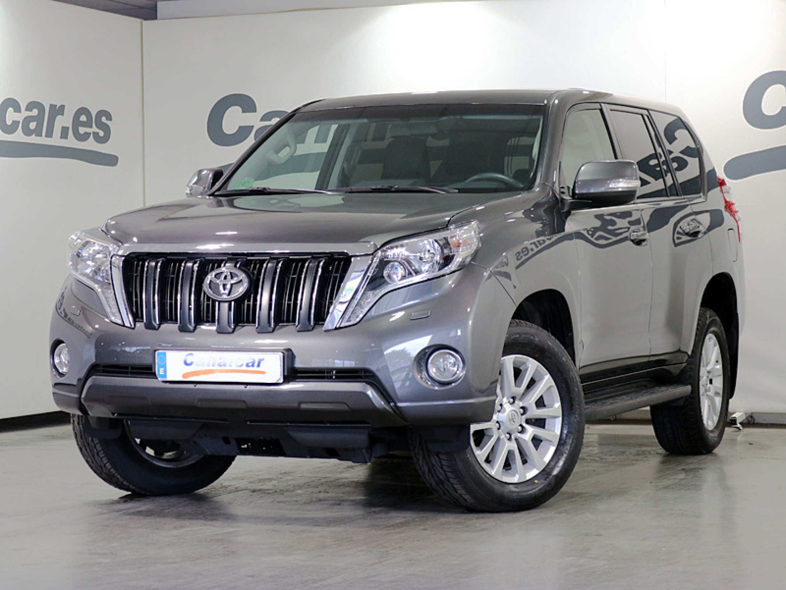 Foto 1 del Toyota Land Cruiser 2.8 D-4D VX AUTO 177CV