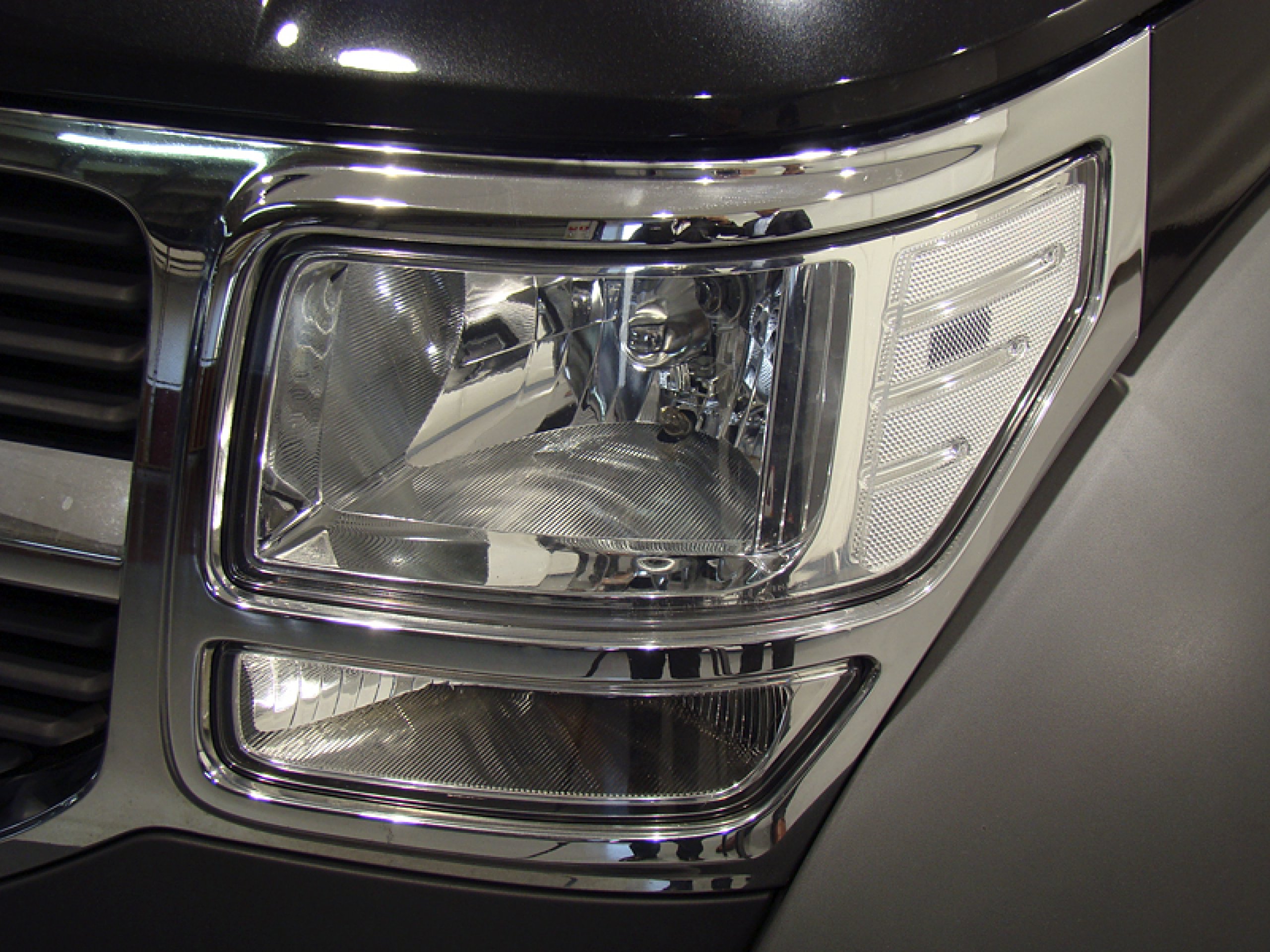 Foto Dodge Nitro 7