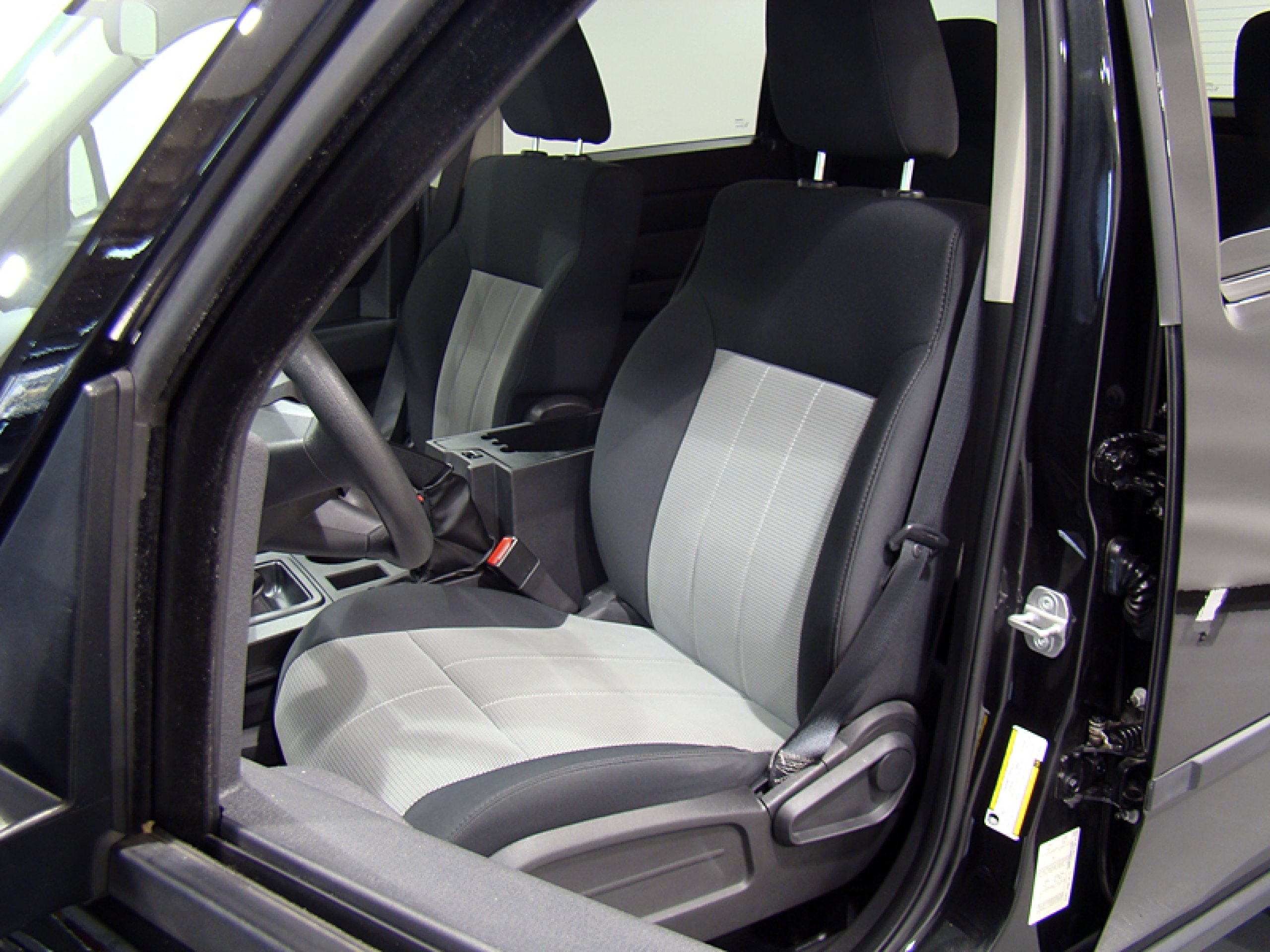 Foto Dodge Nitro 9