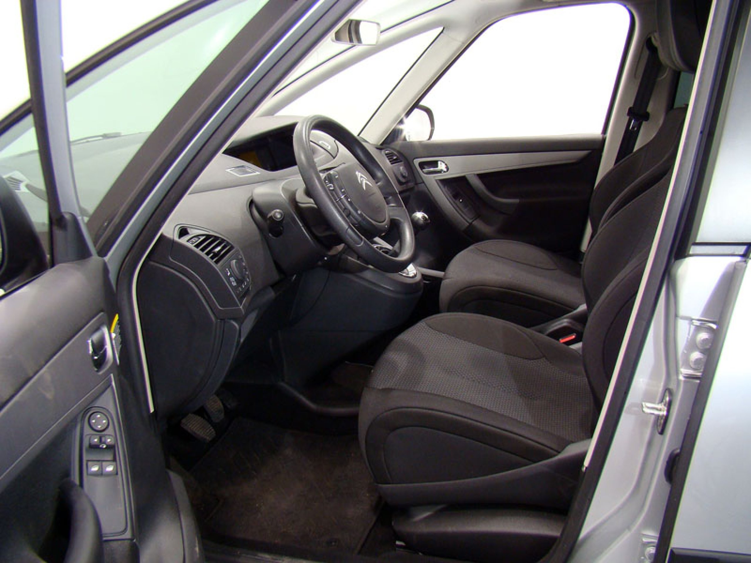 Foto Citroen Grand C4 Picasso 13