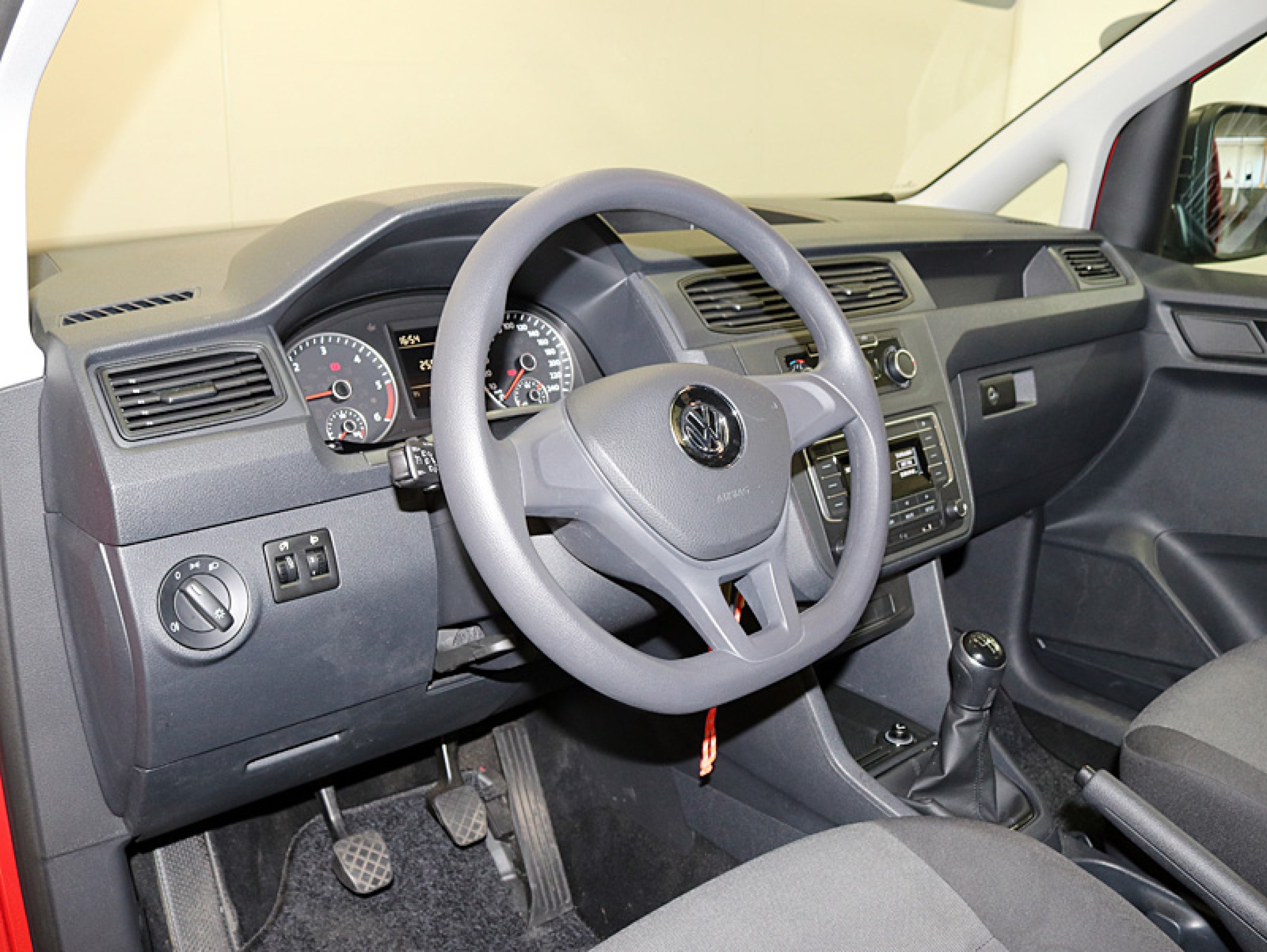 Foto Volkswagen Caddy 19