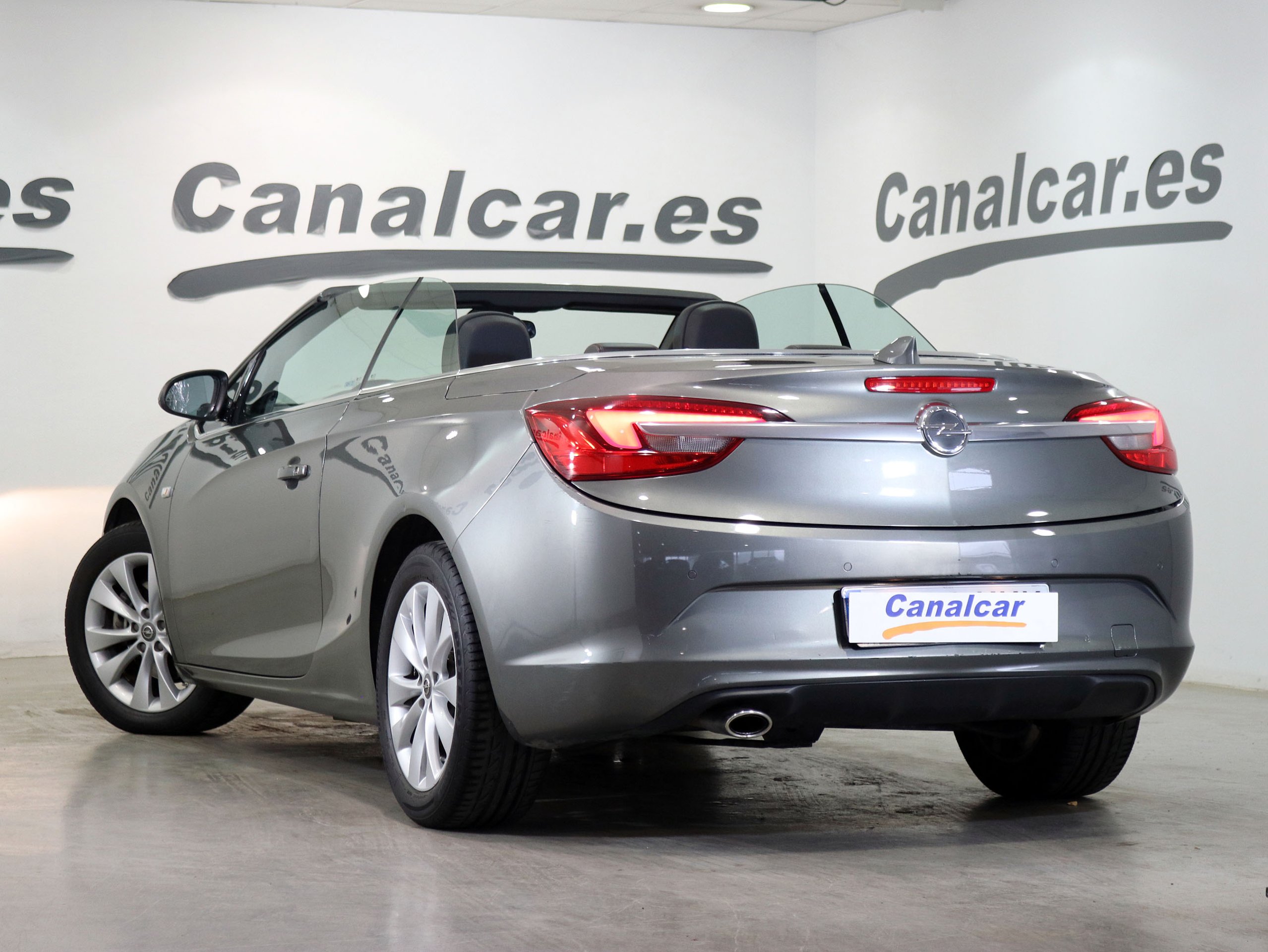 Foto Opel Cascada Cabrio 9