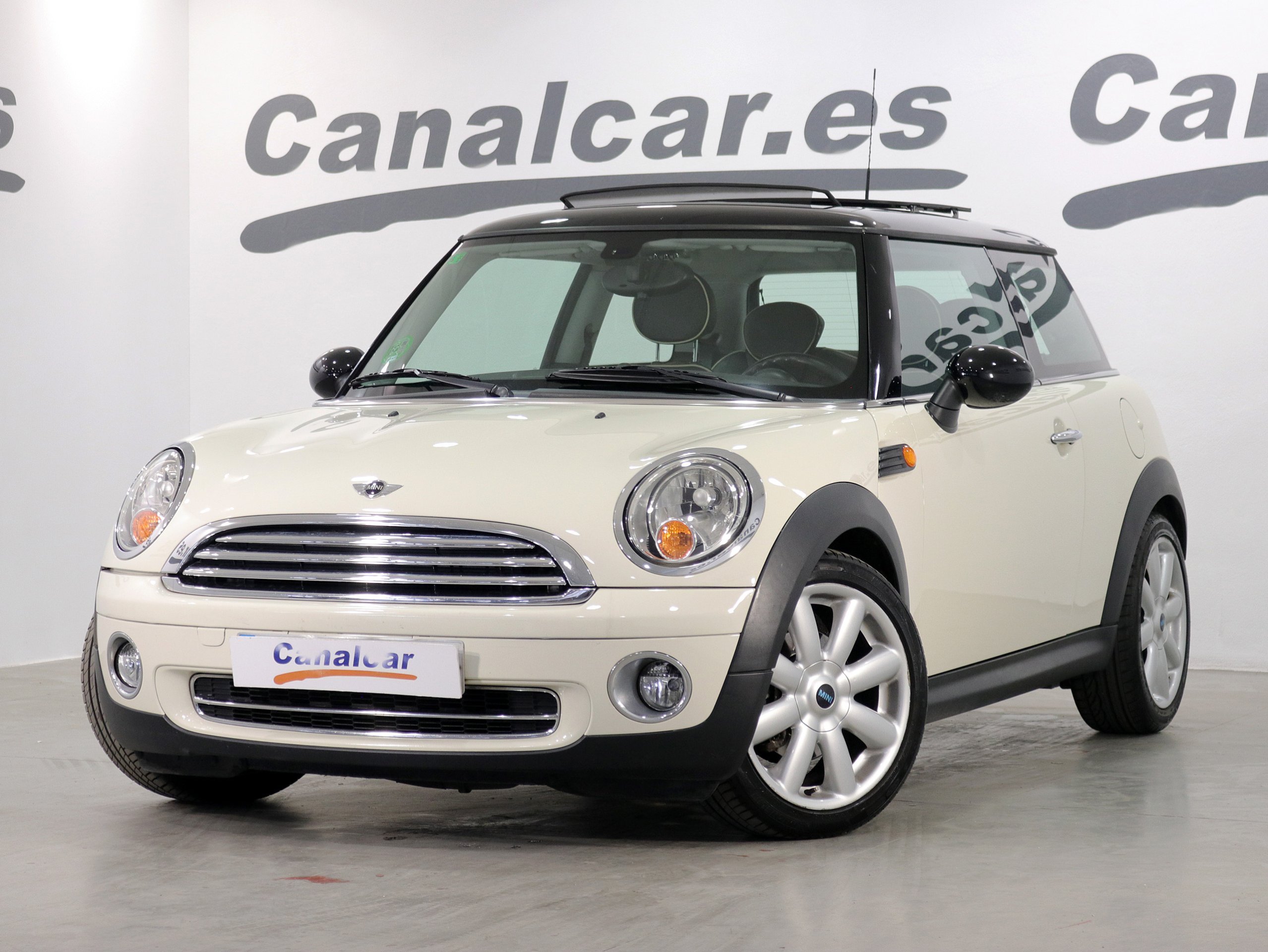 Foto 1 del MINI Cooper Aut 88 kW (120 CV)