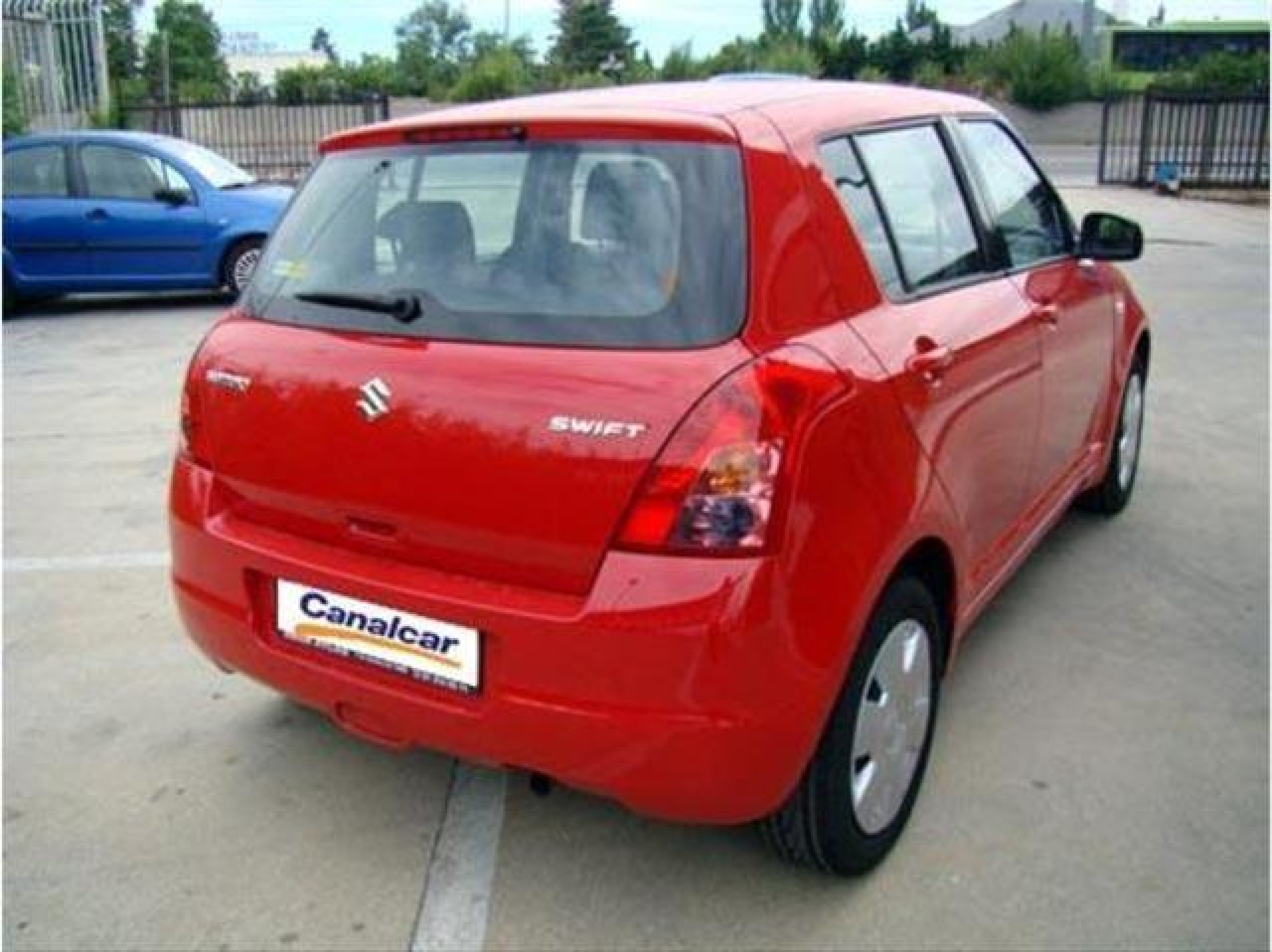 Foto Suzuki Swift 6