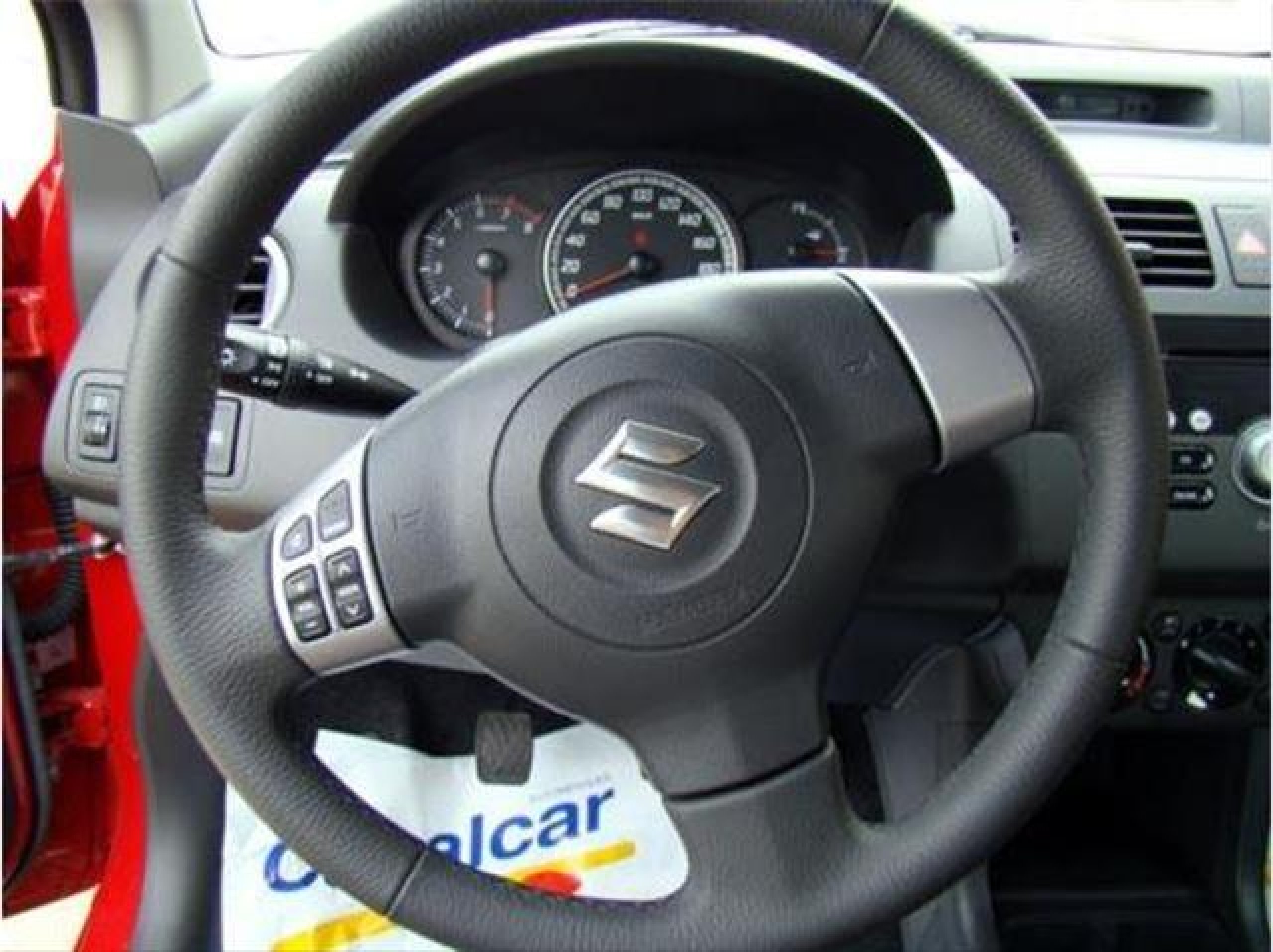 Foto Suzuki Swift 12