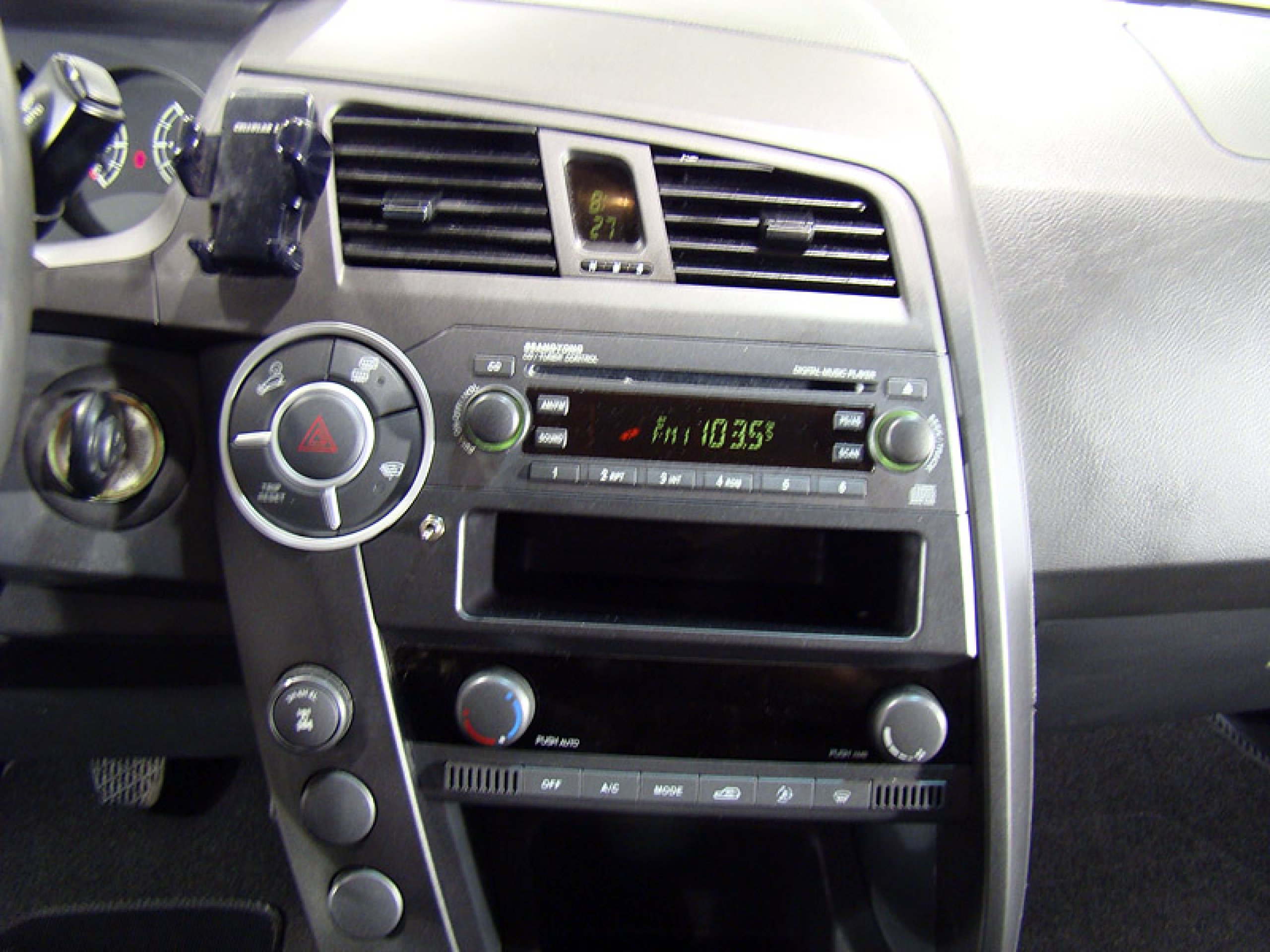 Foto Ssangyong Kyron 17