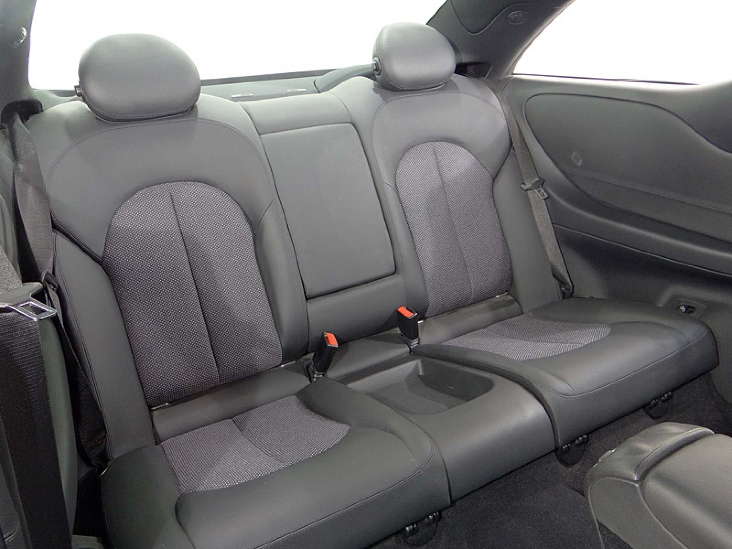Foto Mercedes-Benz CLK 350 25