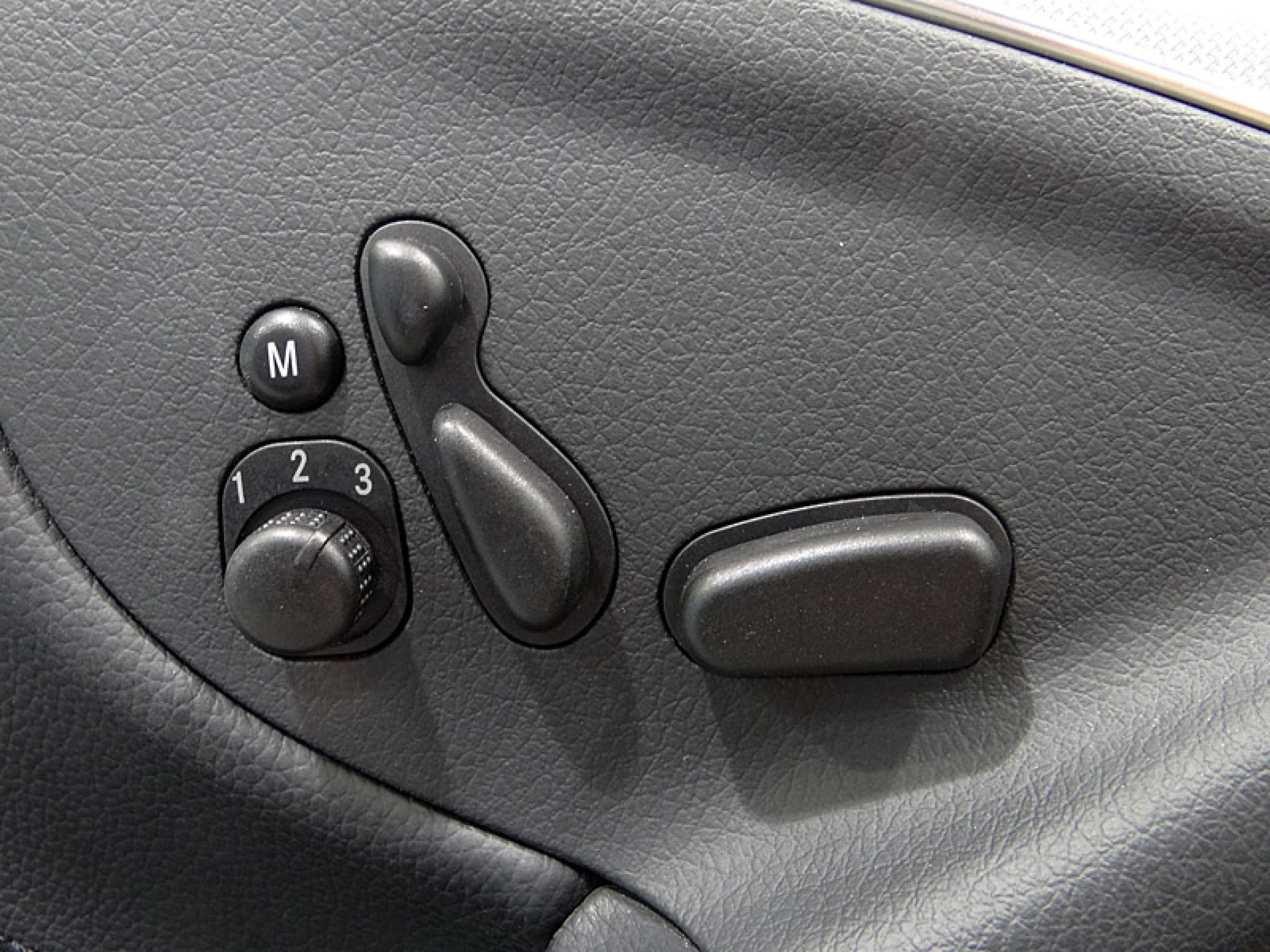 Foto Mercedes-Benz CLK 350 47