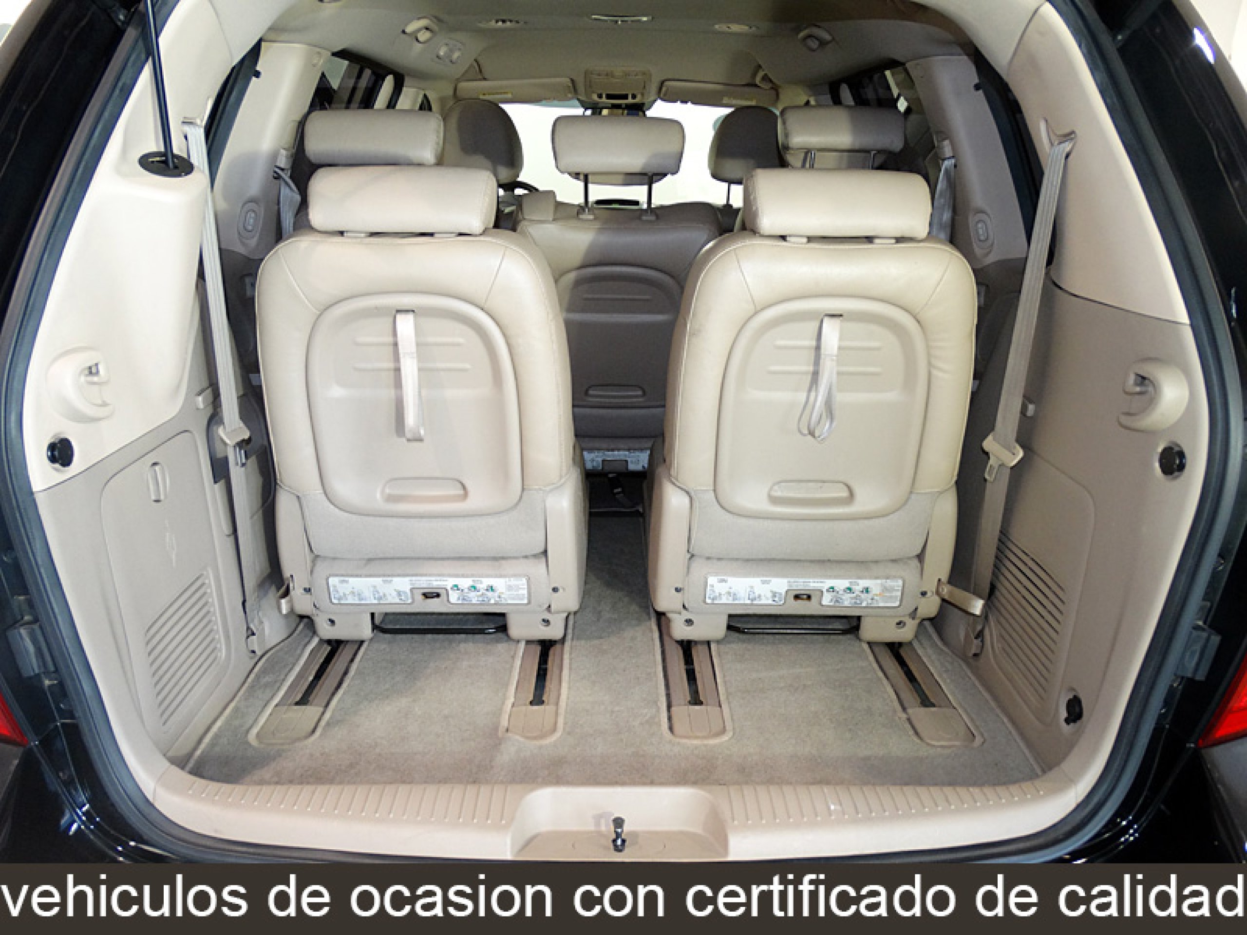 Foto Kia Carnival 15