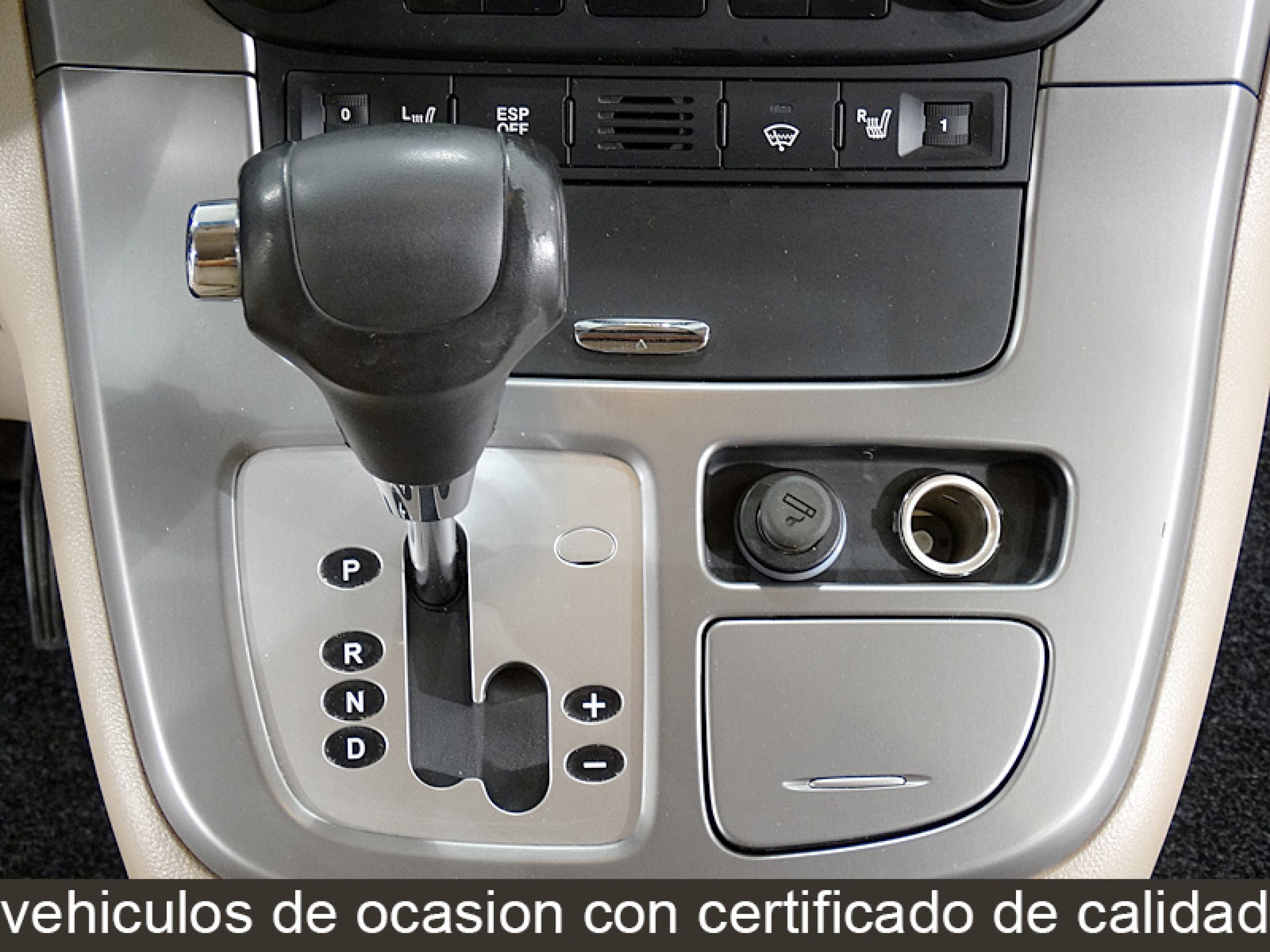 Foto Kia Carnival 40