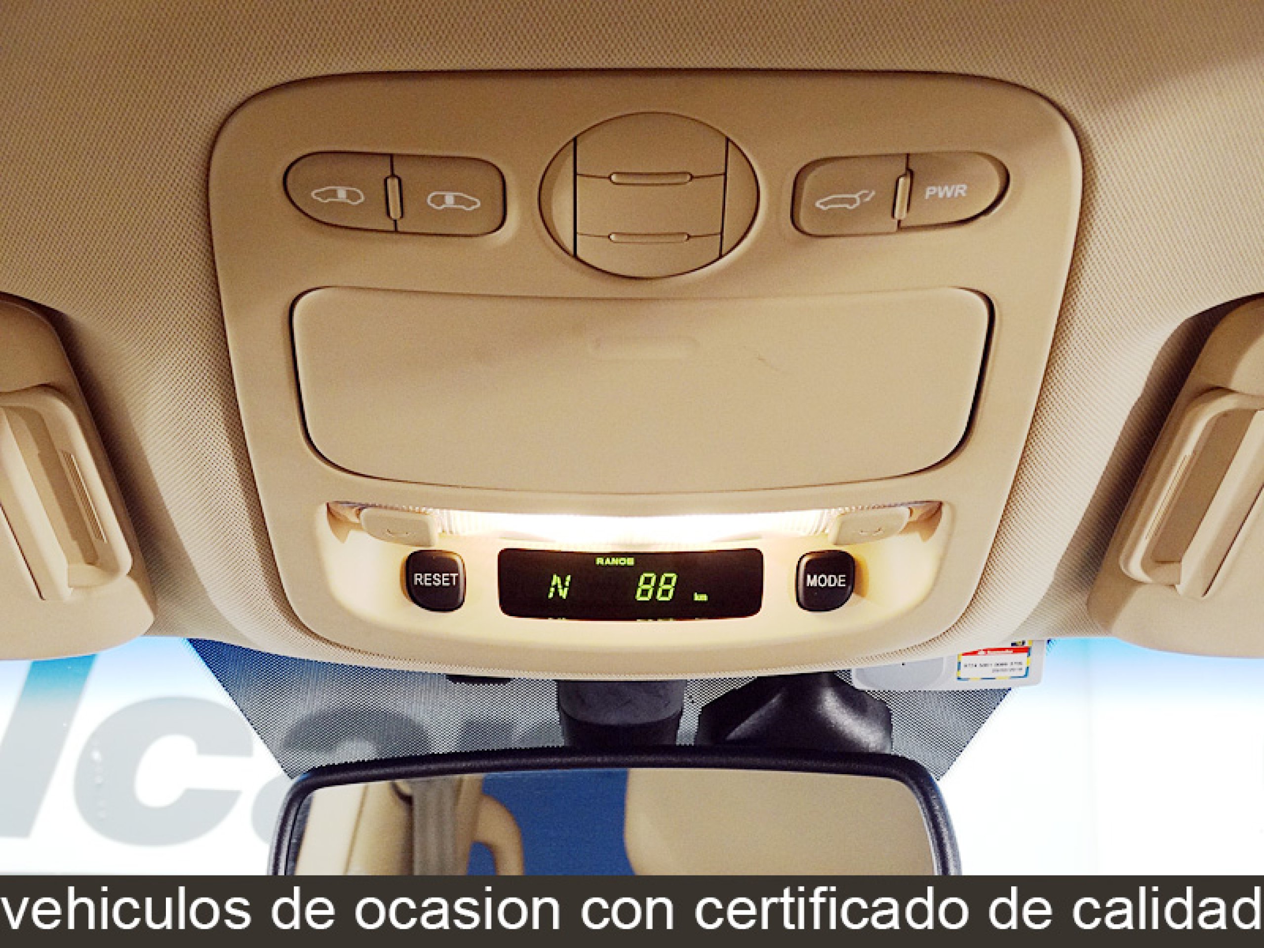 Foto Kia Carnival 41