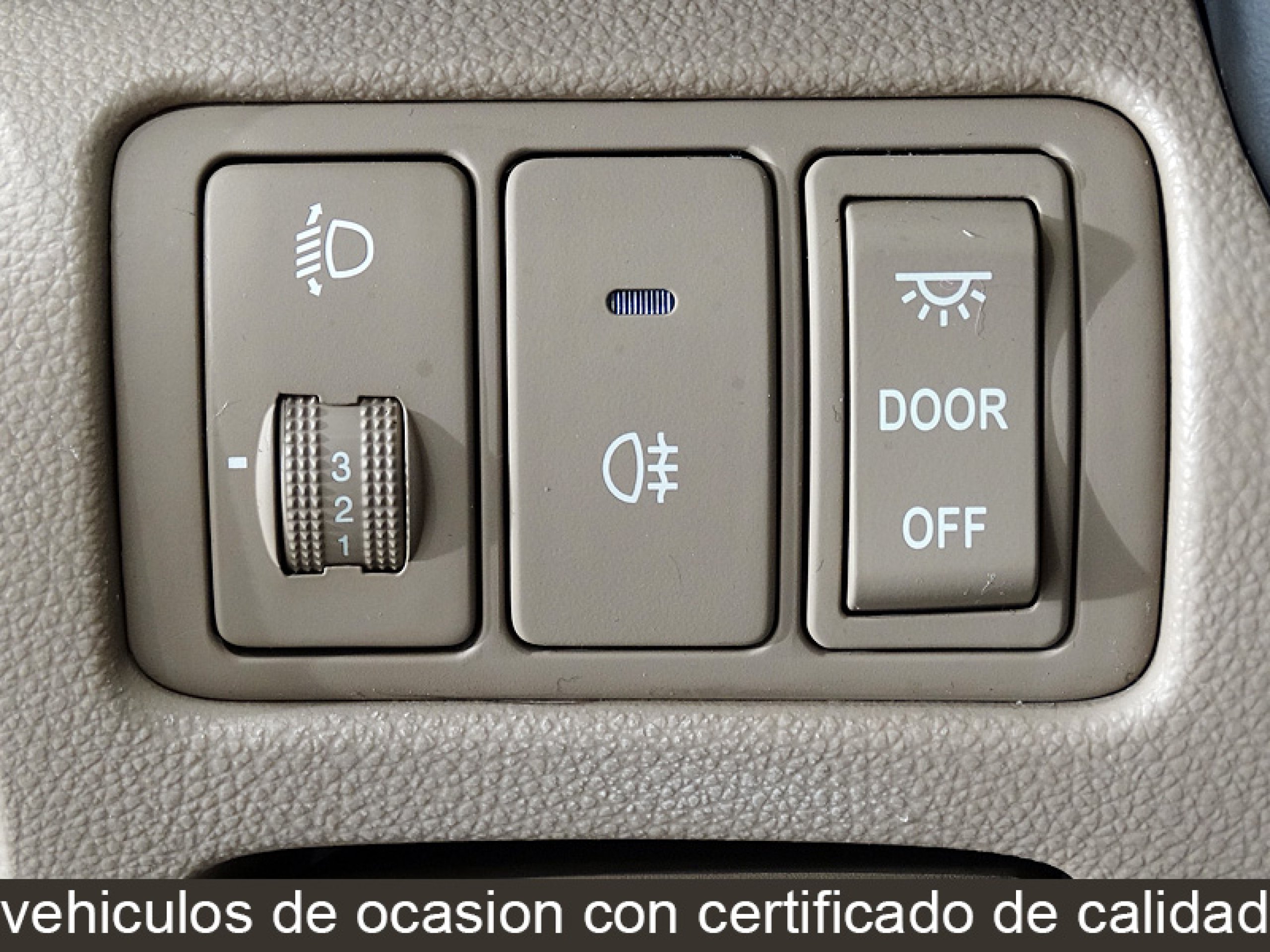 Foto Kia Carnival 43