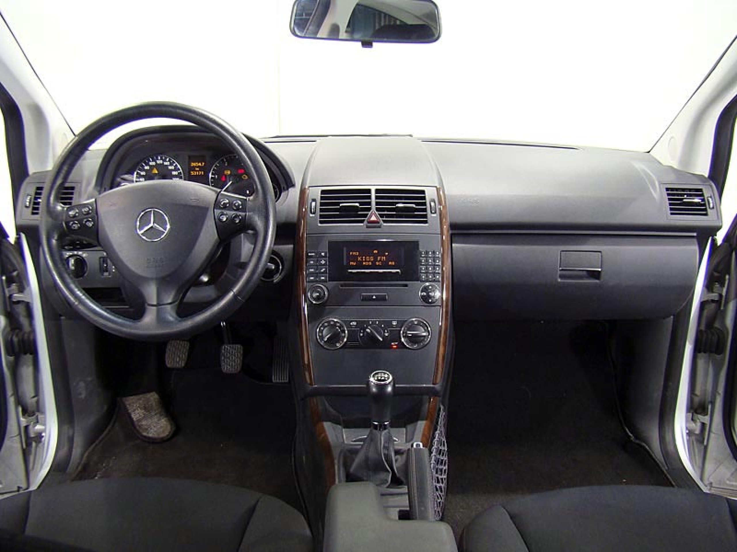 Foto Mercedes-Benz A 200 15