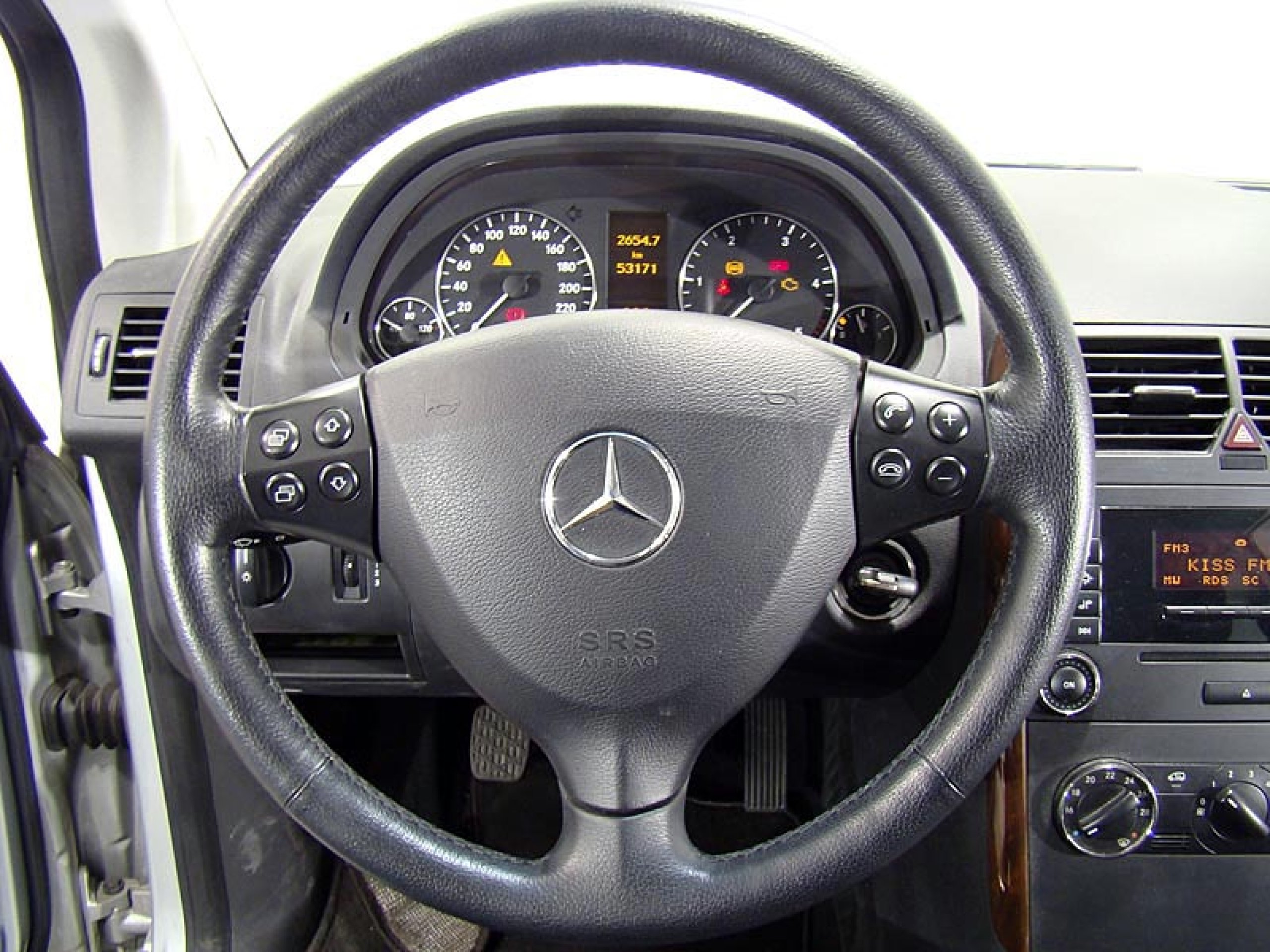 Foto Mercedes-Benz A 200 17