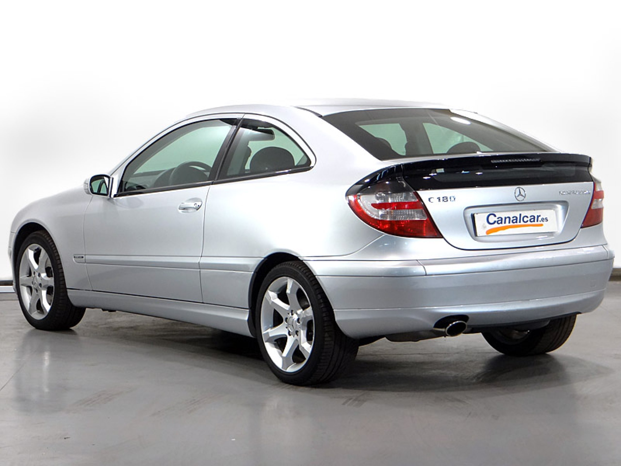 Foto Mercedes-Benz C 180 11