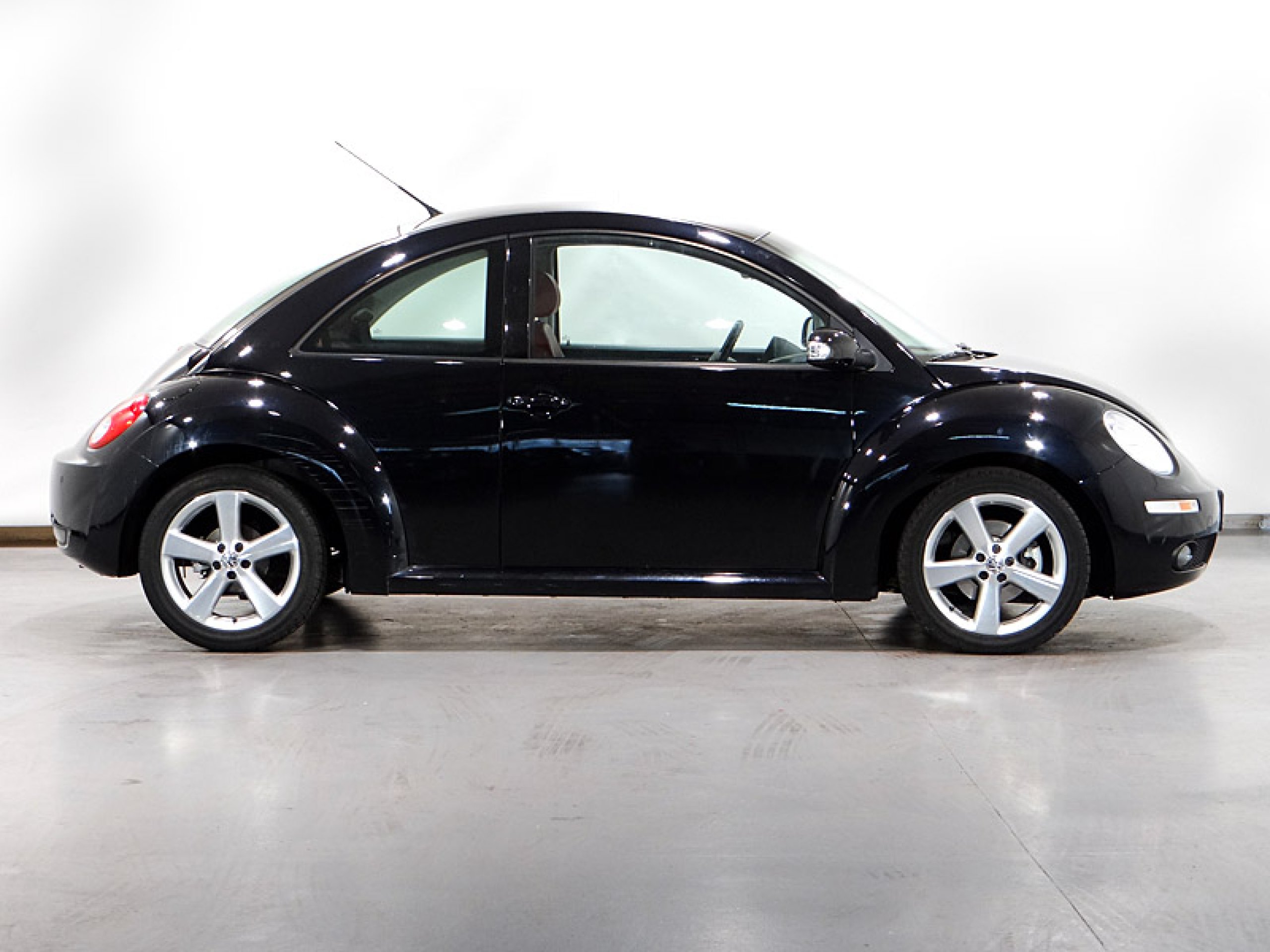 Foto Volkswagen New Beetle 6