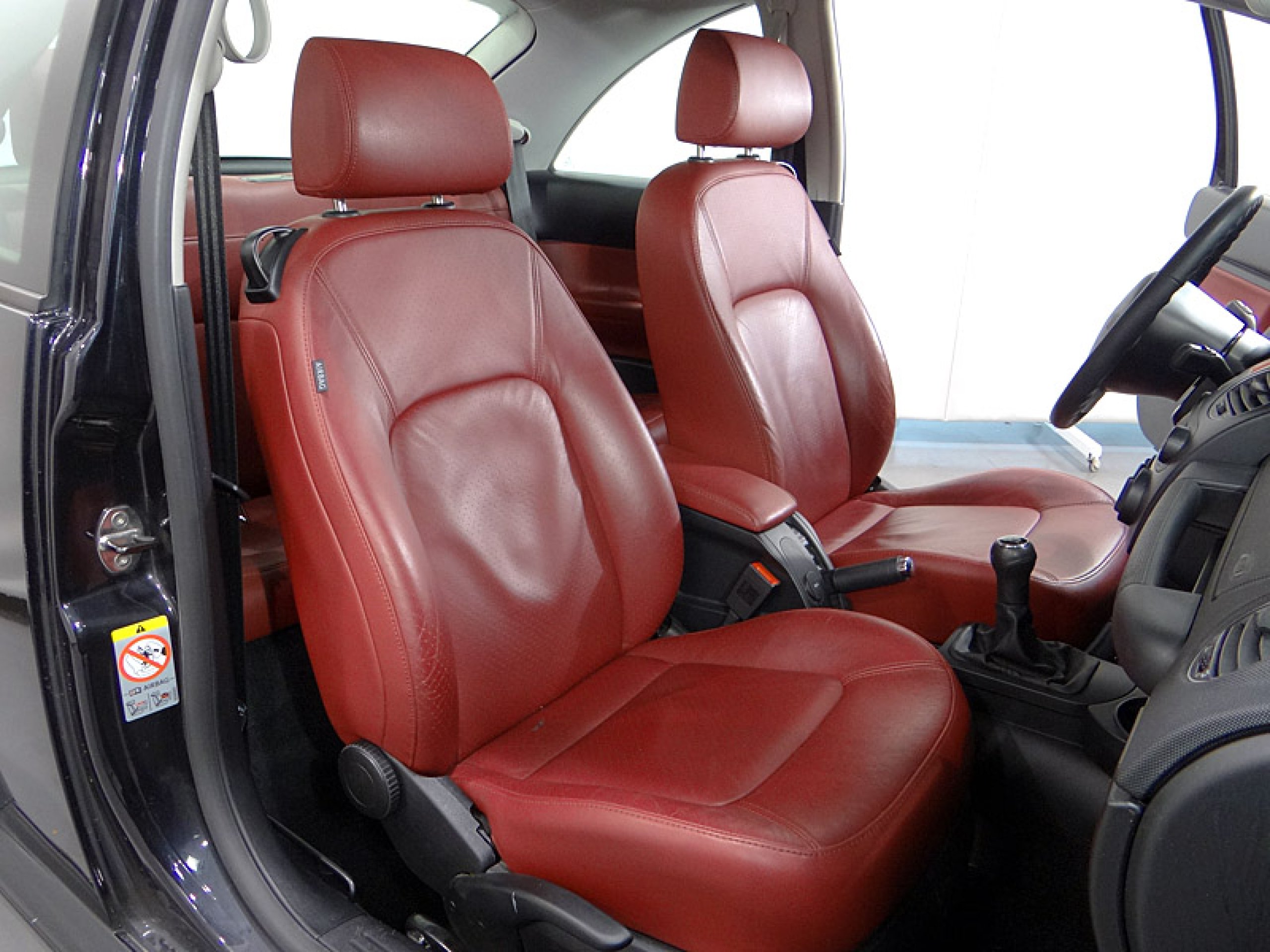 Foto Volkswagen New Beetle 24