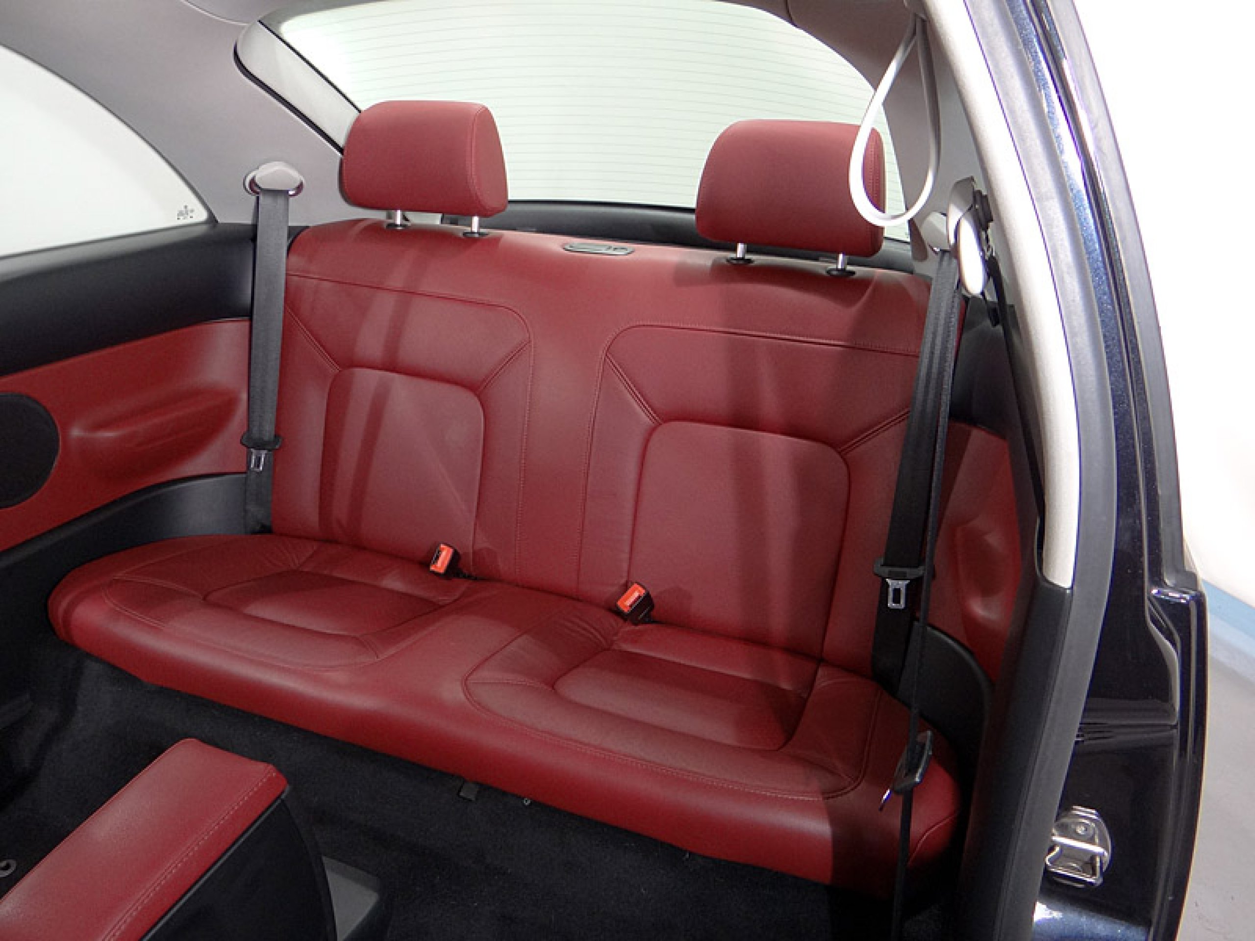 Foto Volkswagen New Beetle 25