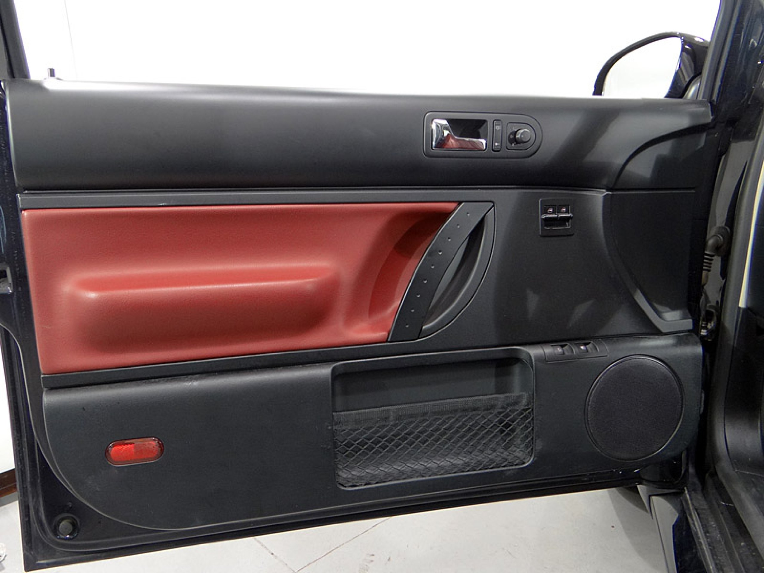 Foto Volkswagen New Beetle 27