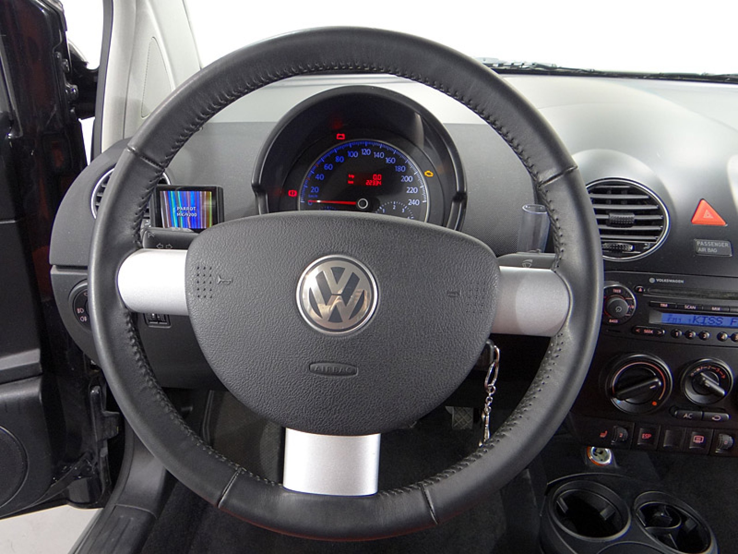 Foto Volkswagen New Beetle 33