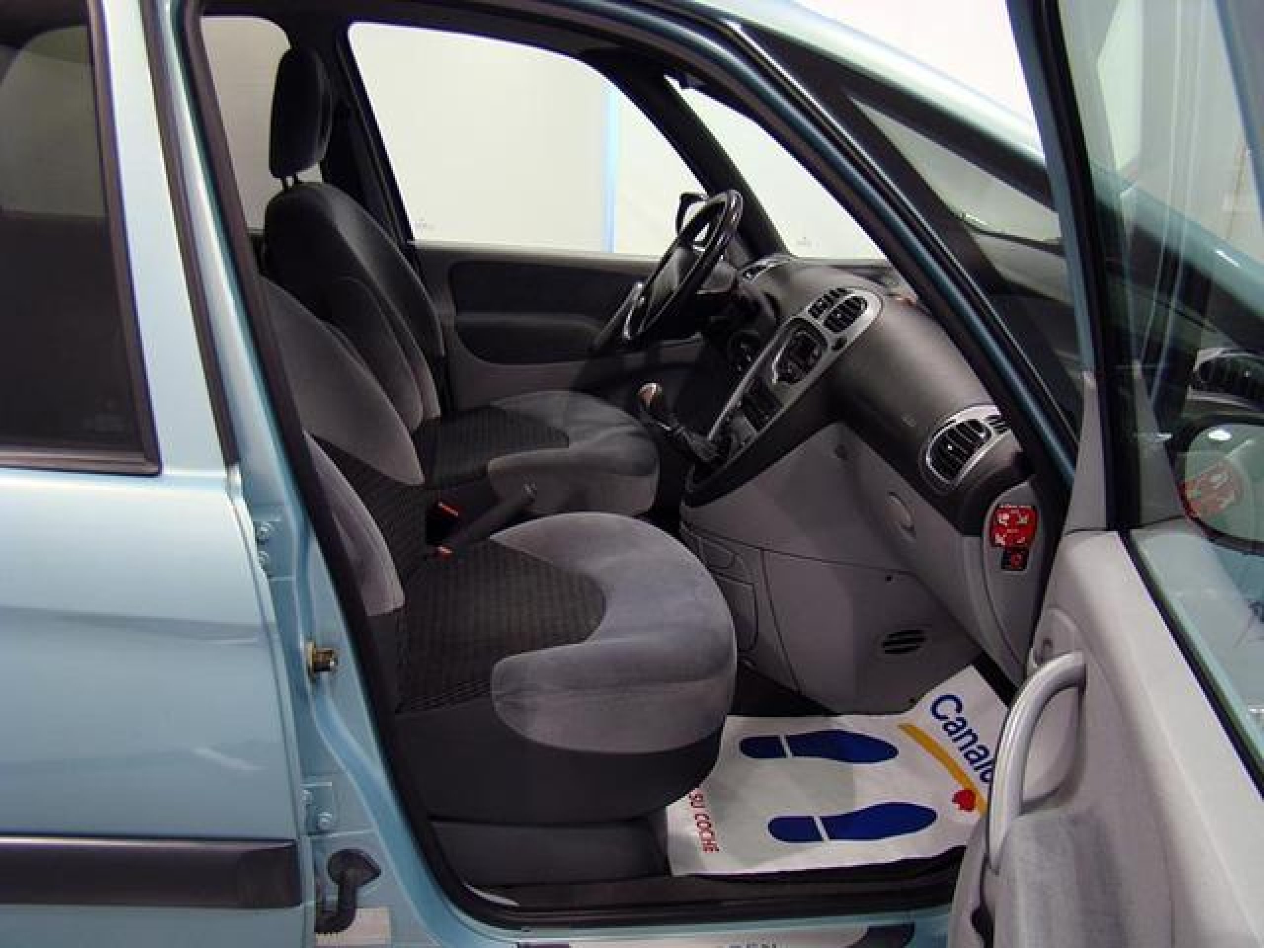 Foto Citroen Xsara Picasso 12 Foto Citroen Xsara Picasso 12
