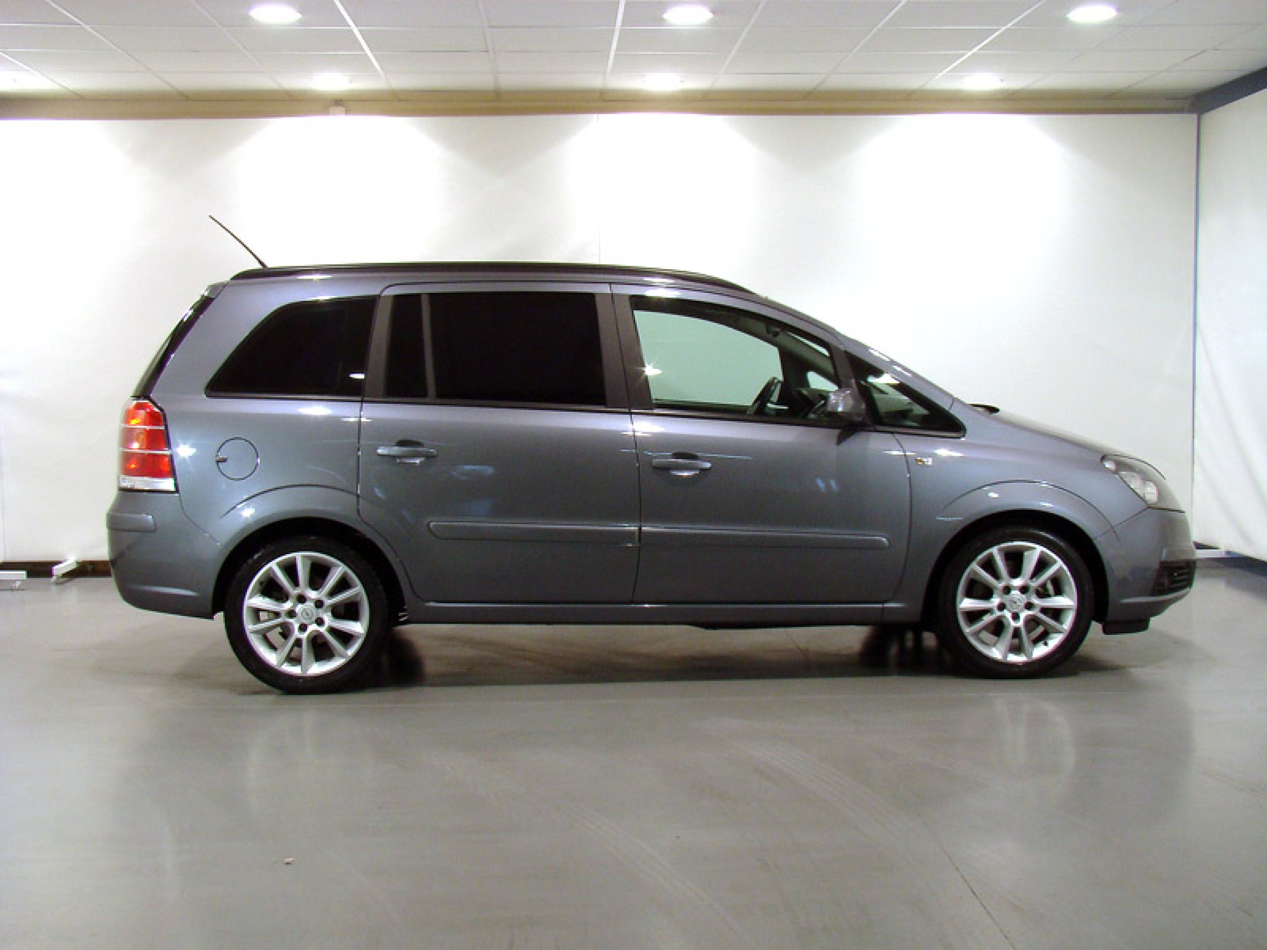 Foto Opel Zafira 7