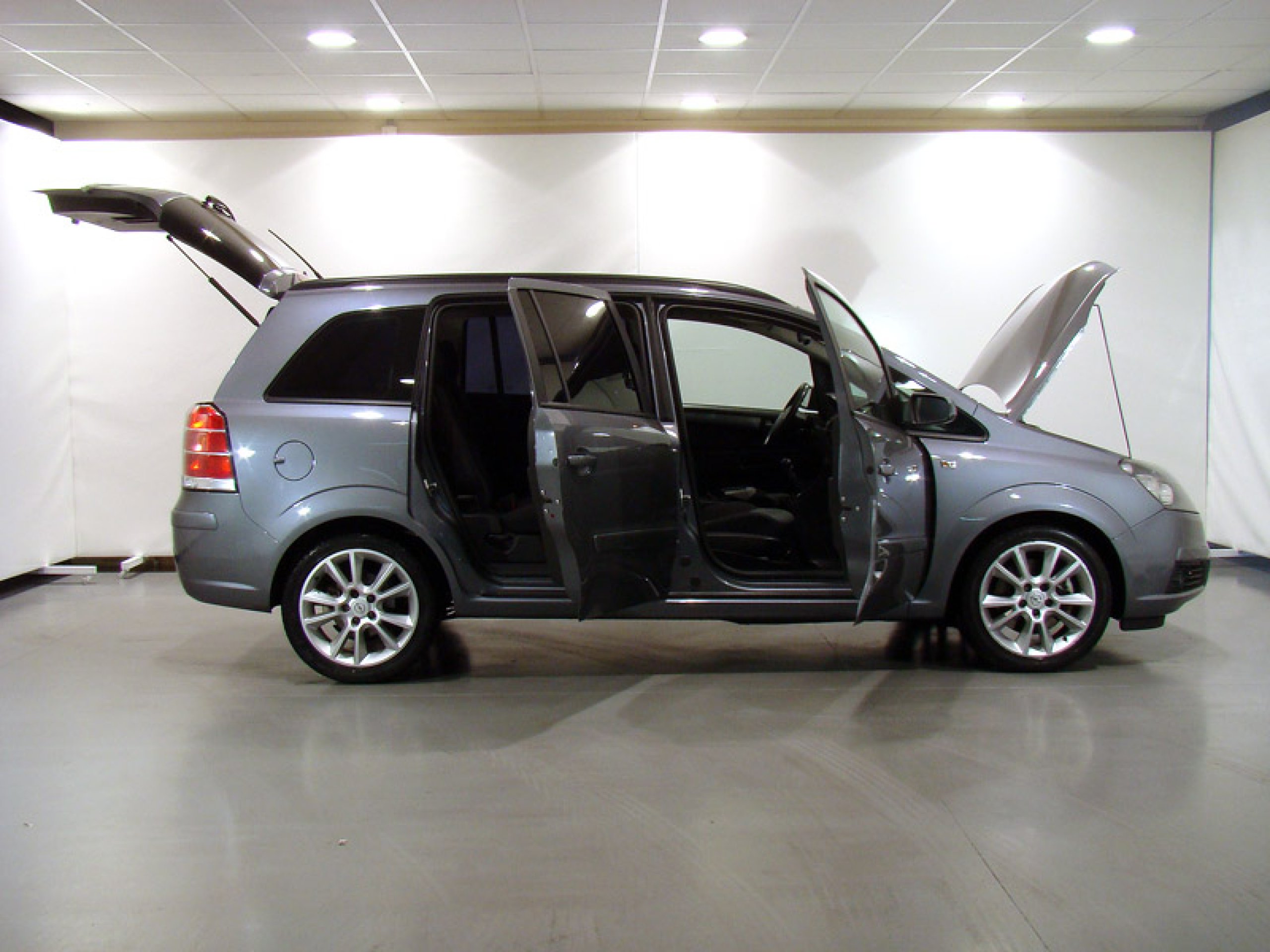 Foto Opel Zafira 8