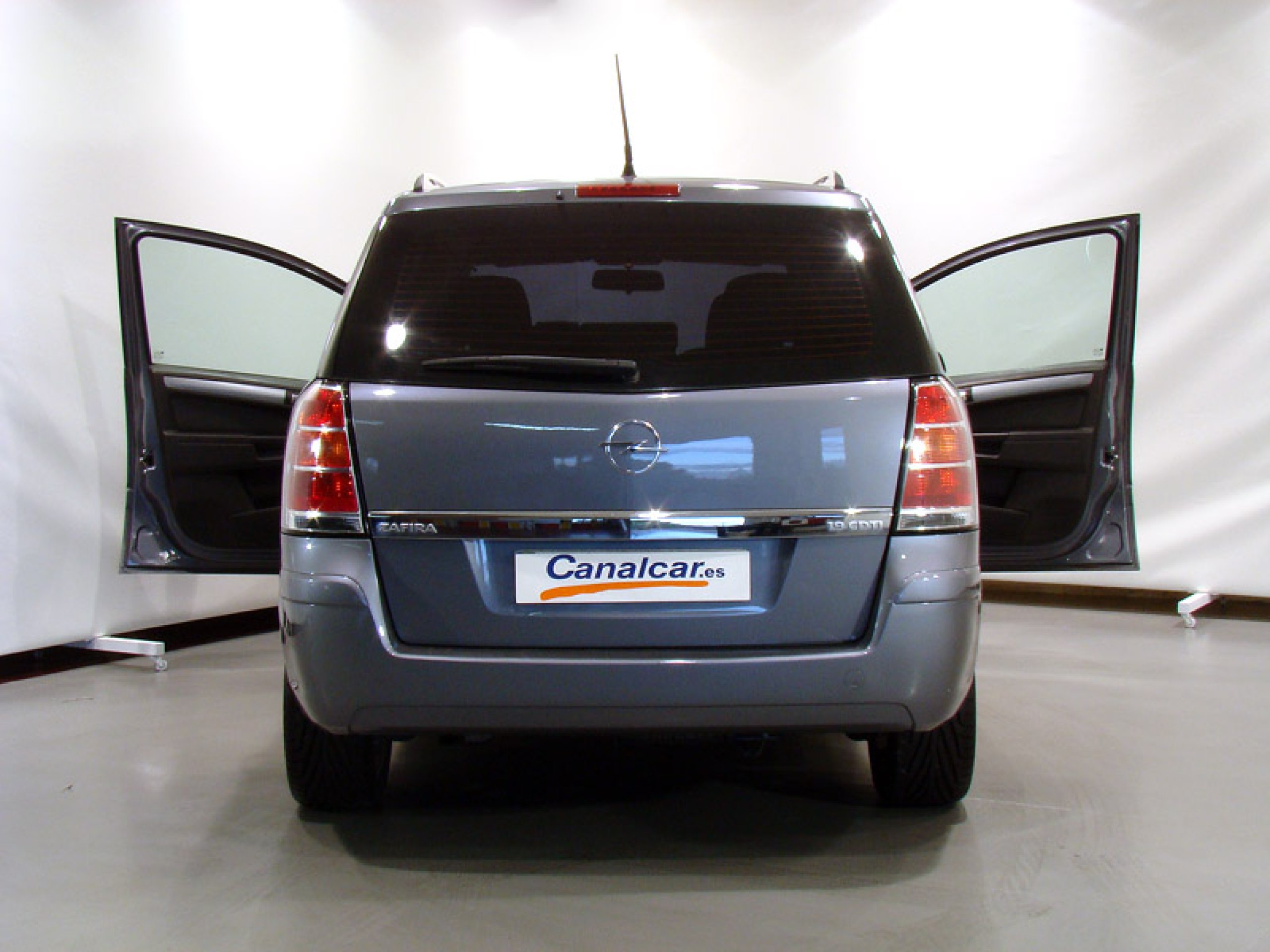 Foto Opel Zafira 11