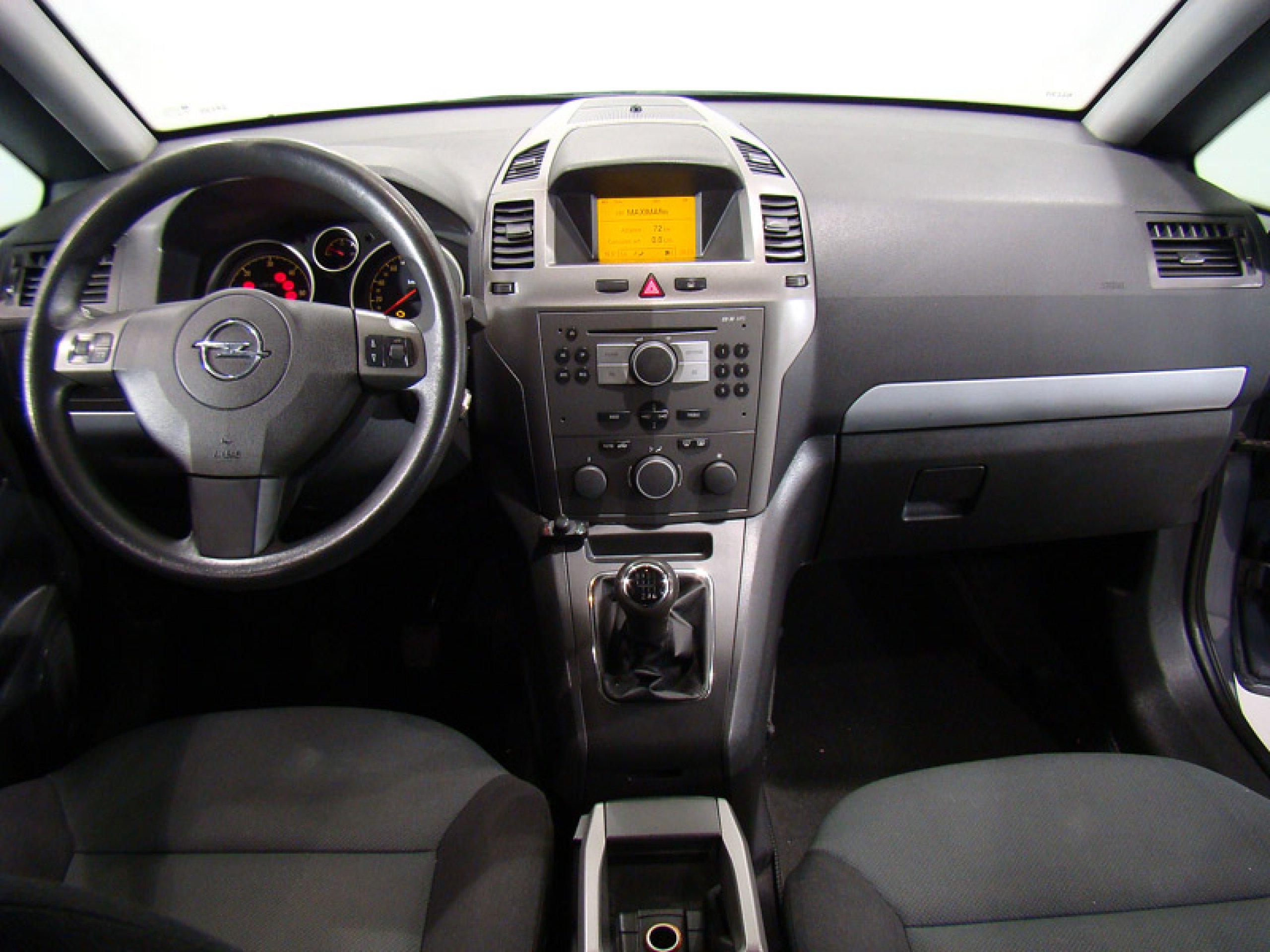 Foto Opel Zafira 34
