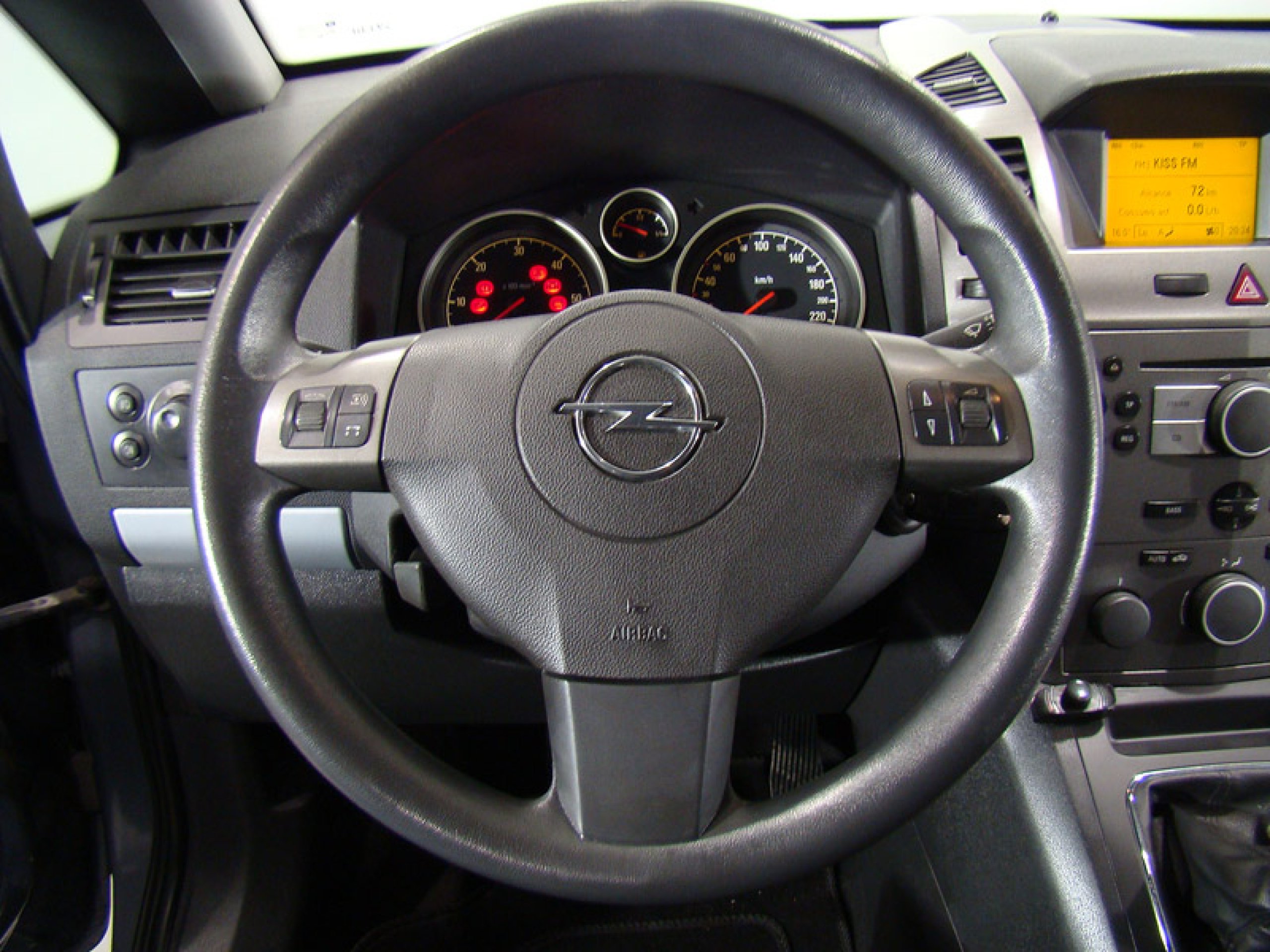 Foto Opel Zafira 35