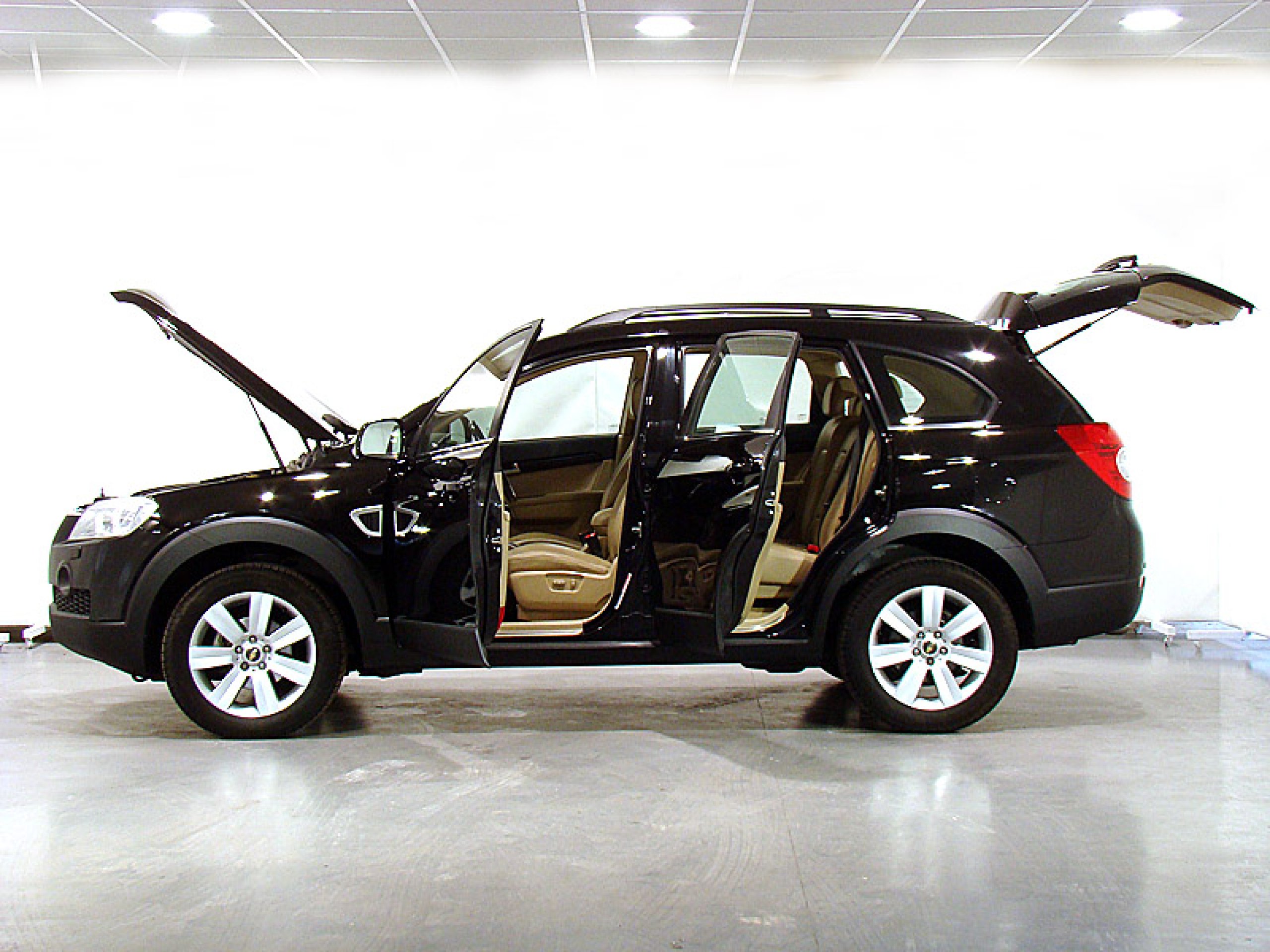 Foto Chevrolet Captiva 16 Foto Chevrolet Captiva 16