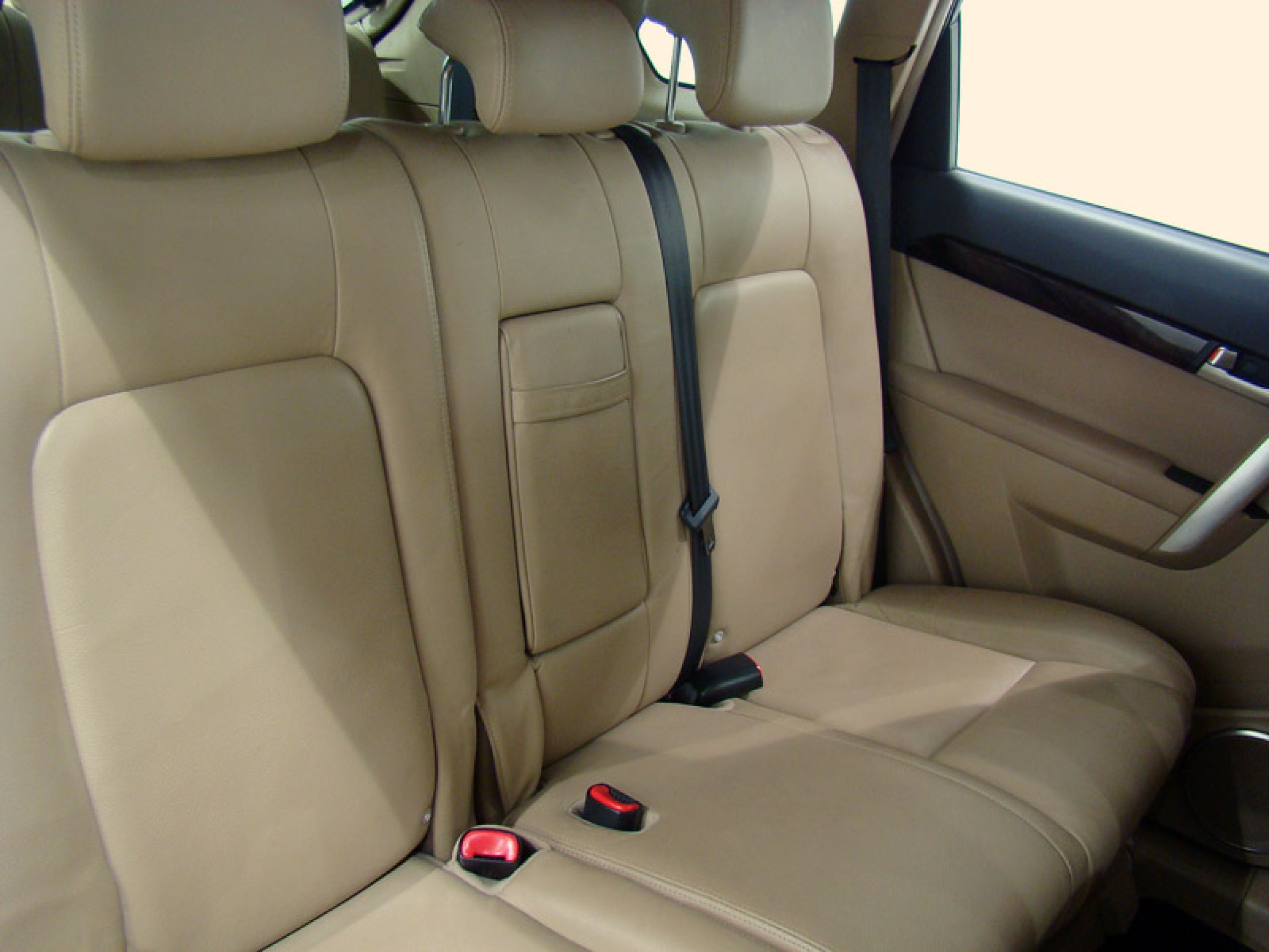 Foto Chevrolet Captiva 25 Foto Chevrolet Captiva 25