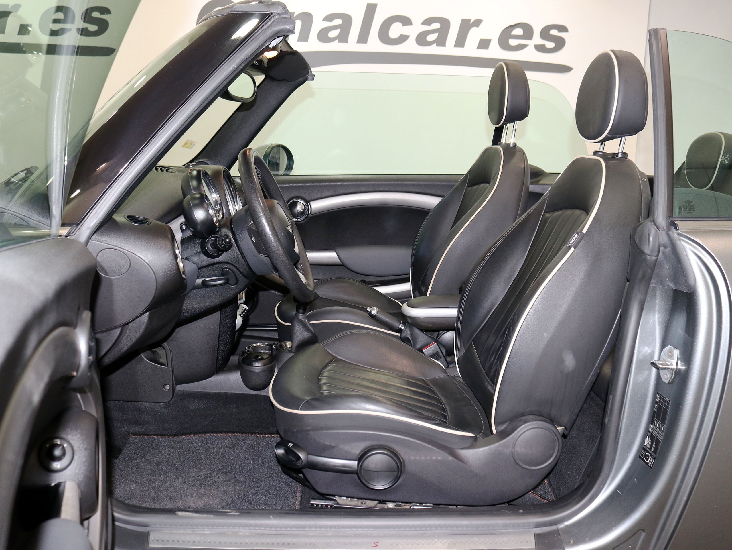 Foto MINI Cabrio 12