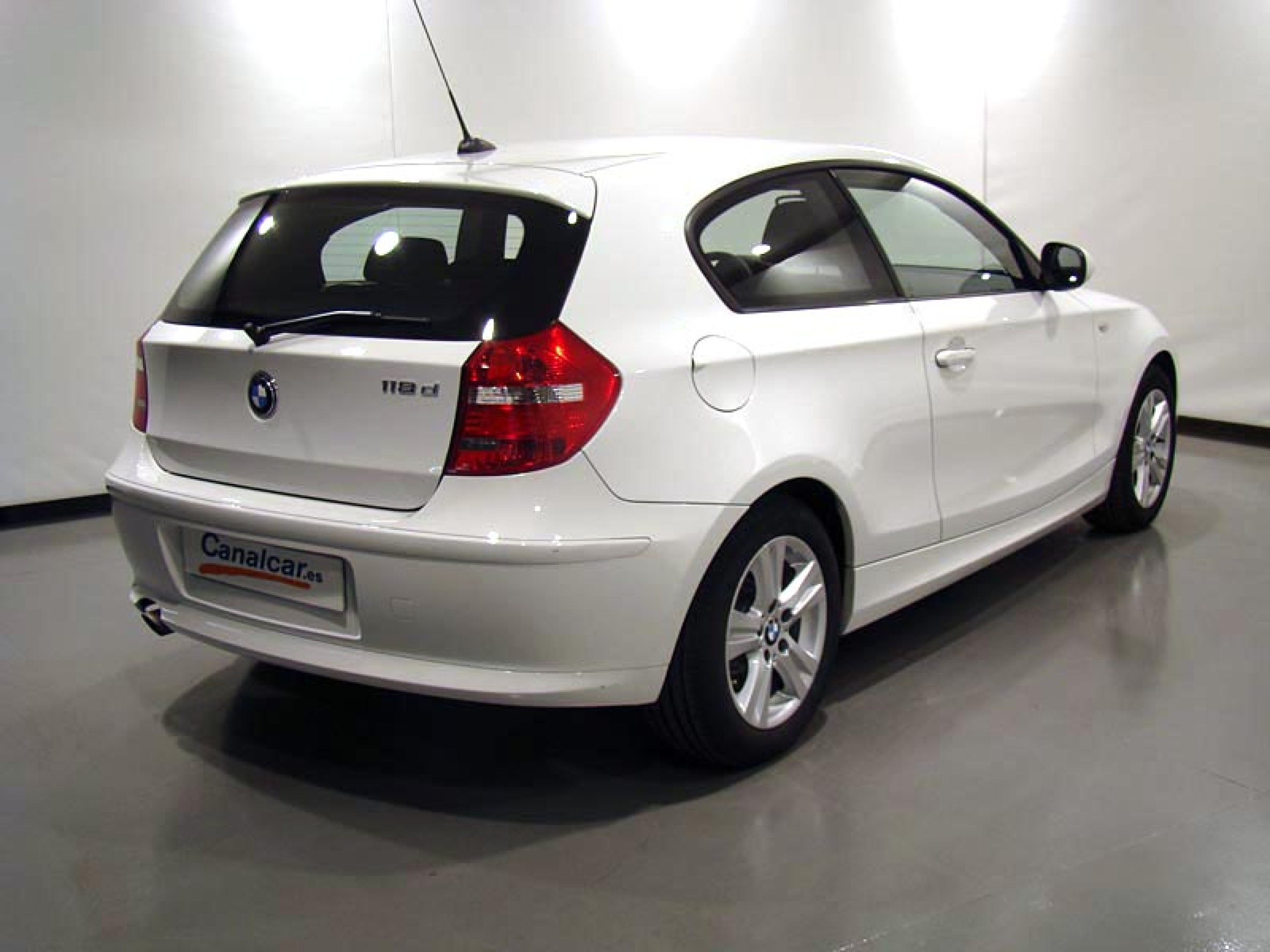 Foto Bmw 118 18