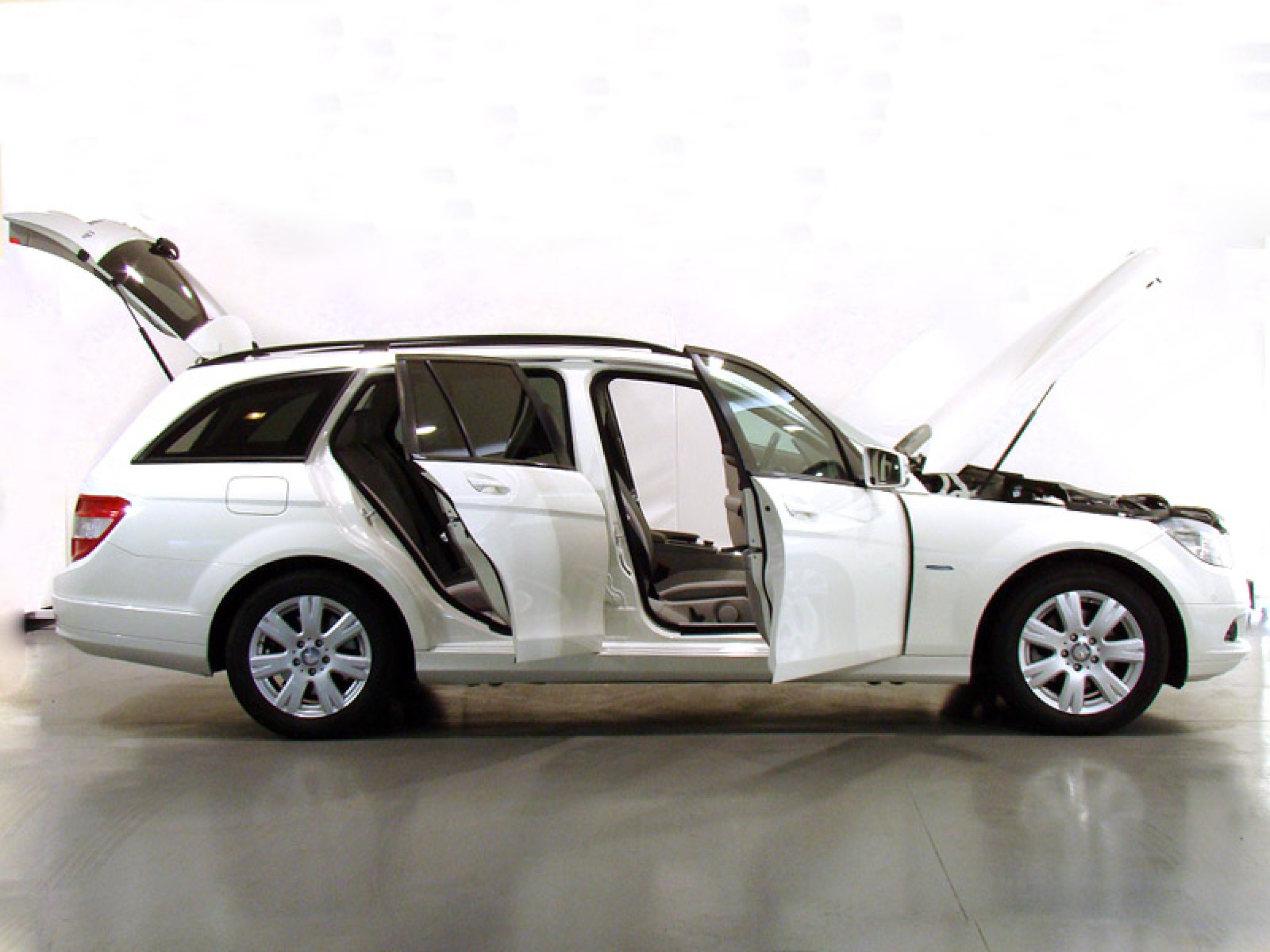 Foto Mercedes-Benz C 220 8