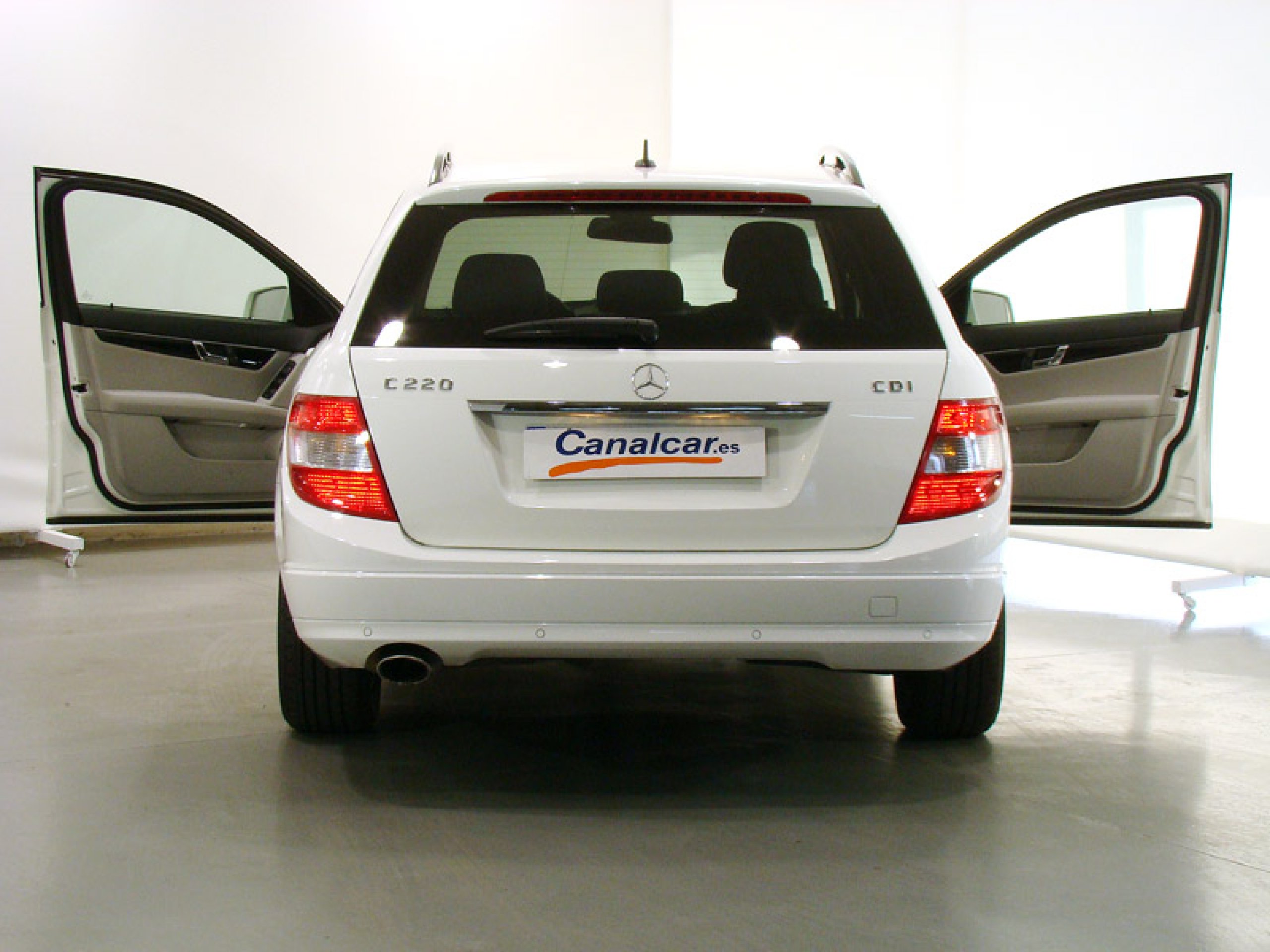 Foto Mercedes-Benz C 220 11