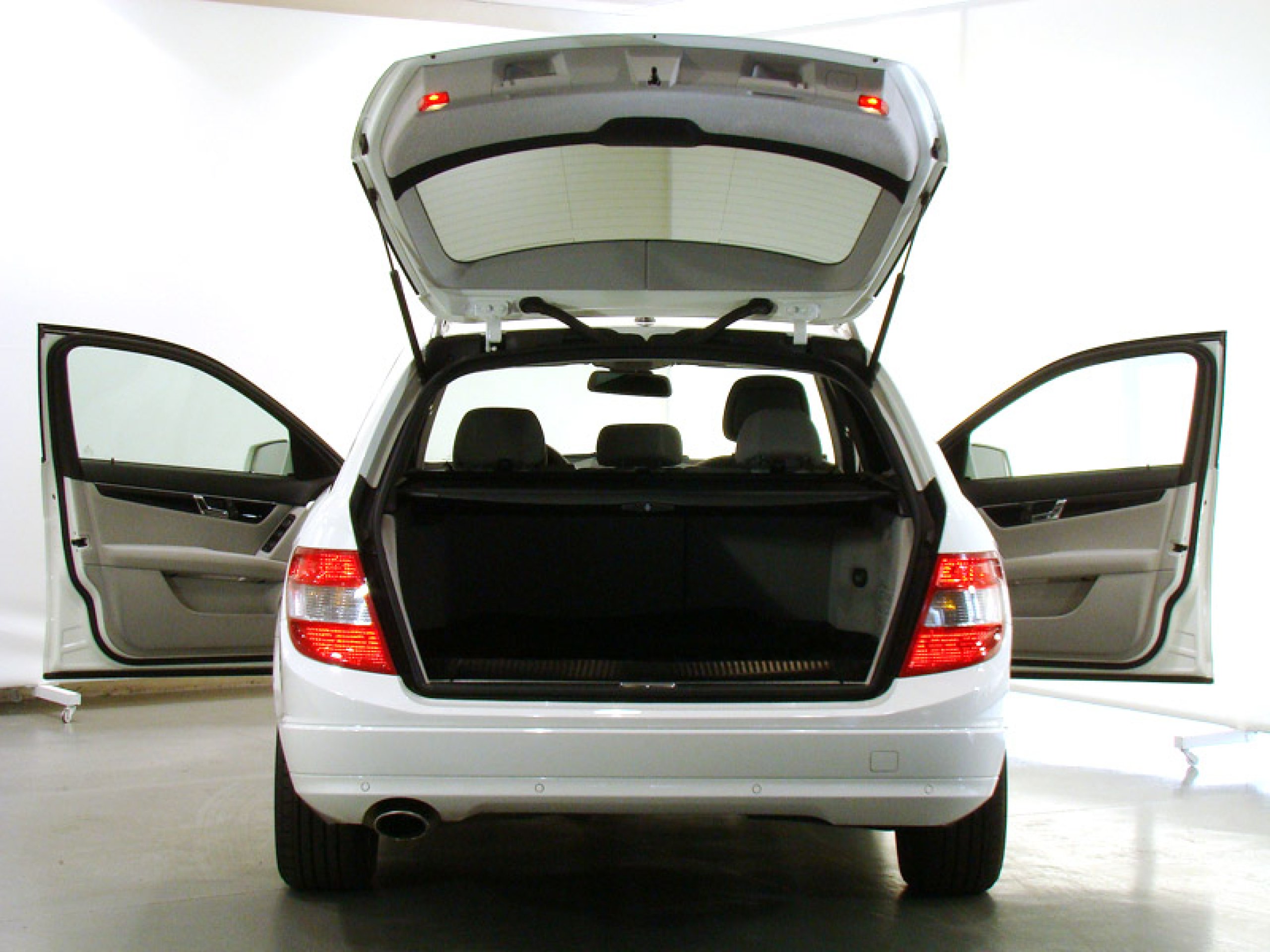 Foto Mercedes-Benz C 220 12