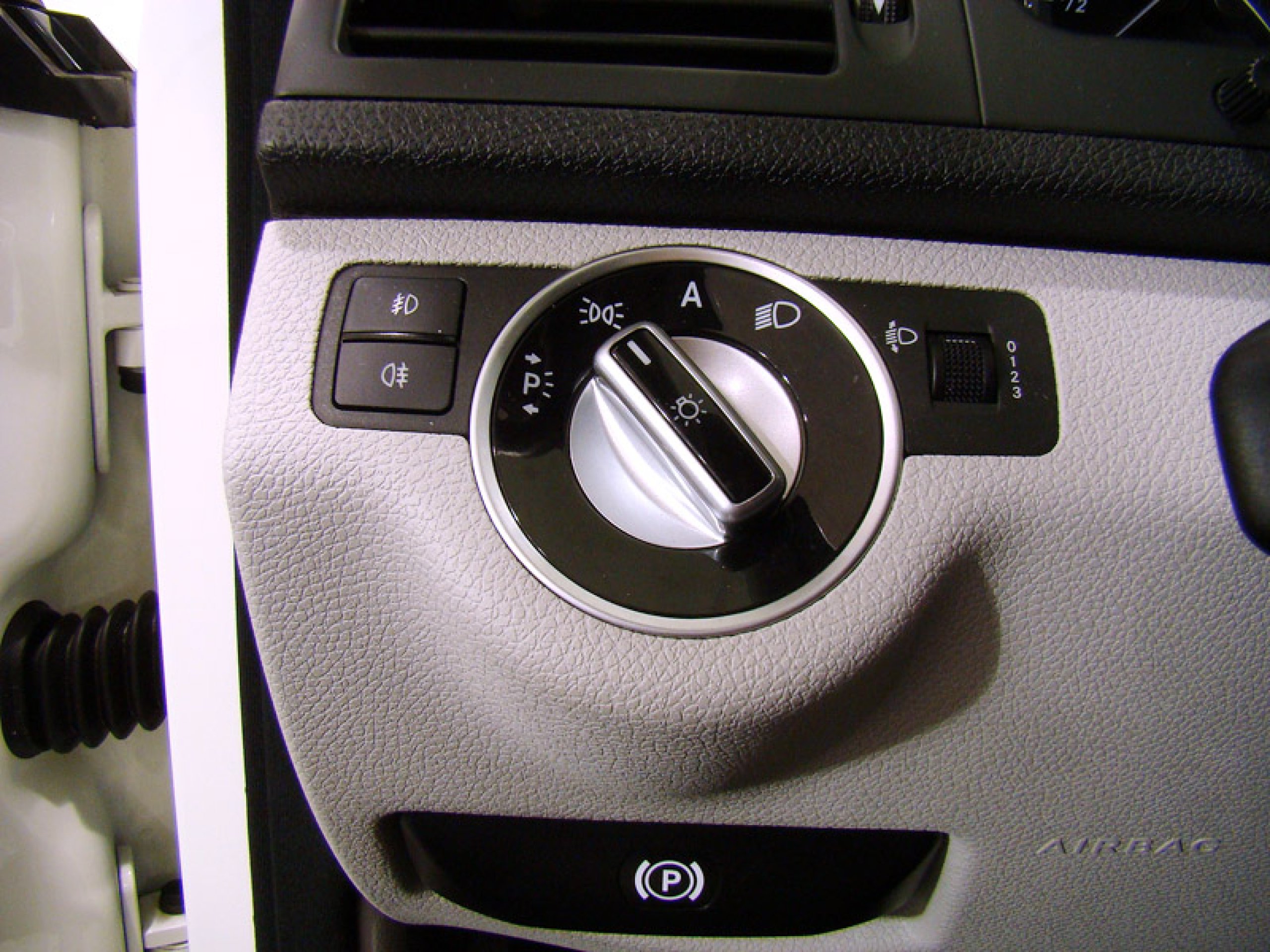 Foto Mercedes-Benz C 220 31