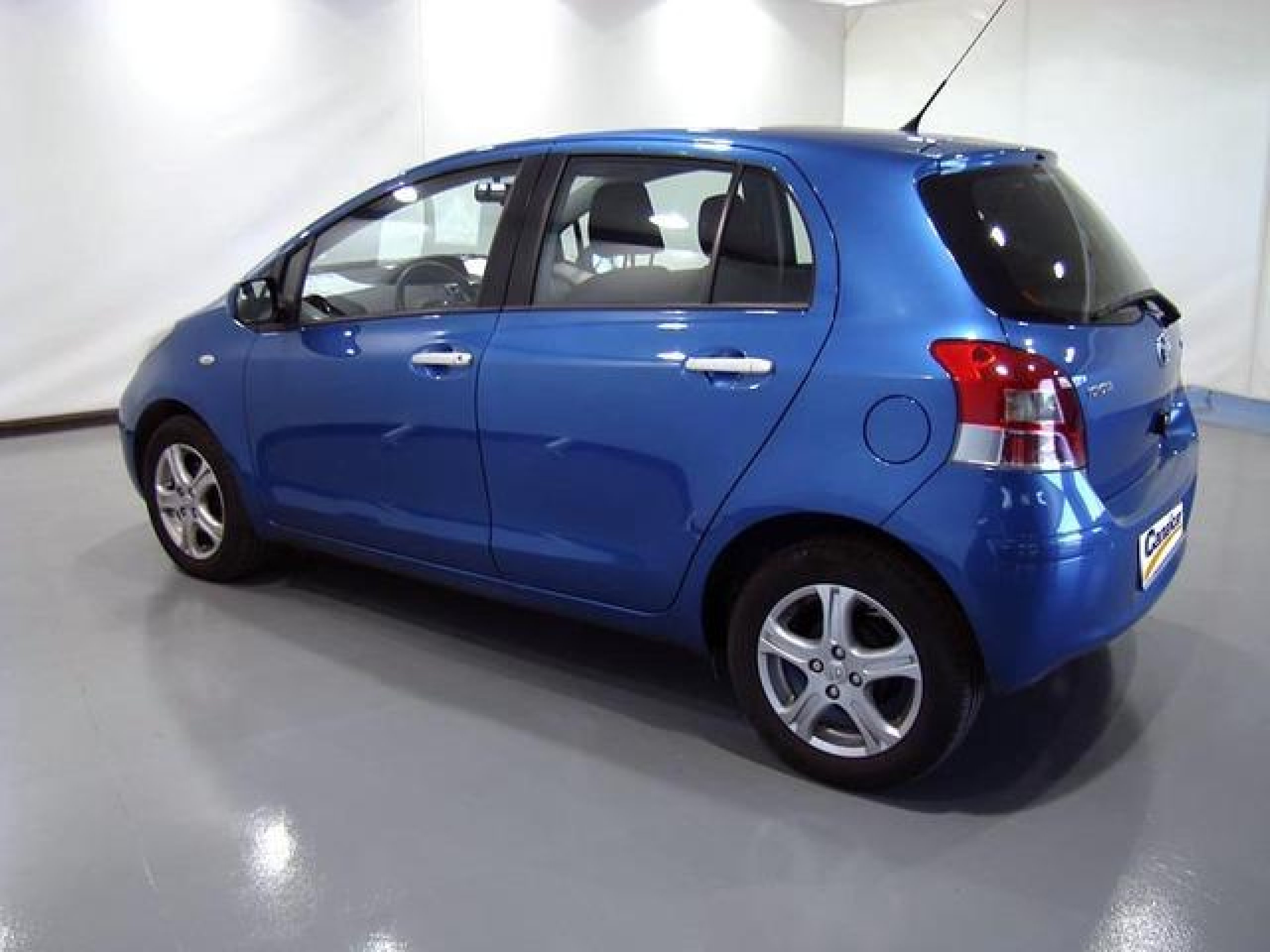 Foto Toyota Yaris 6