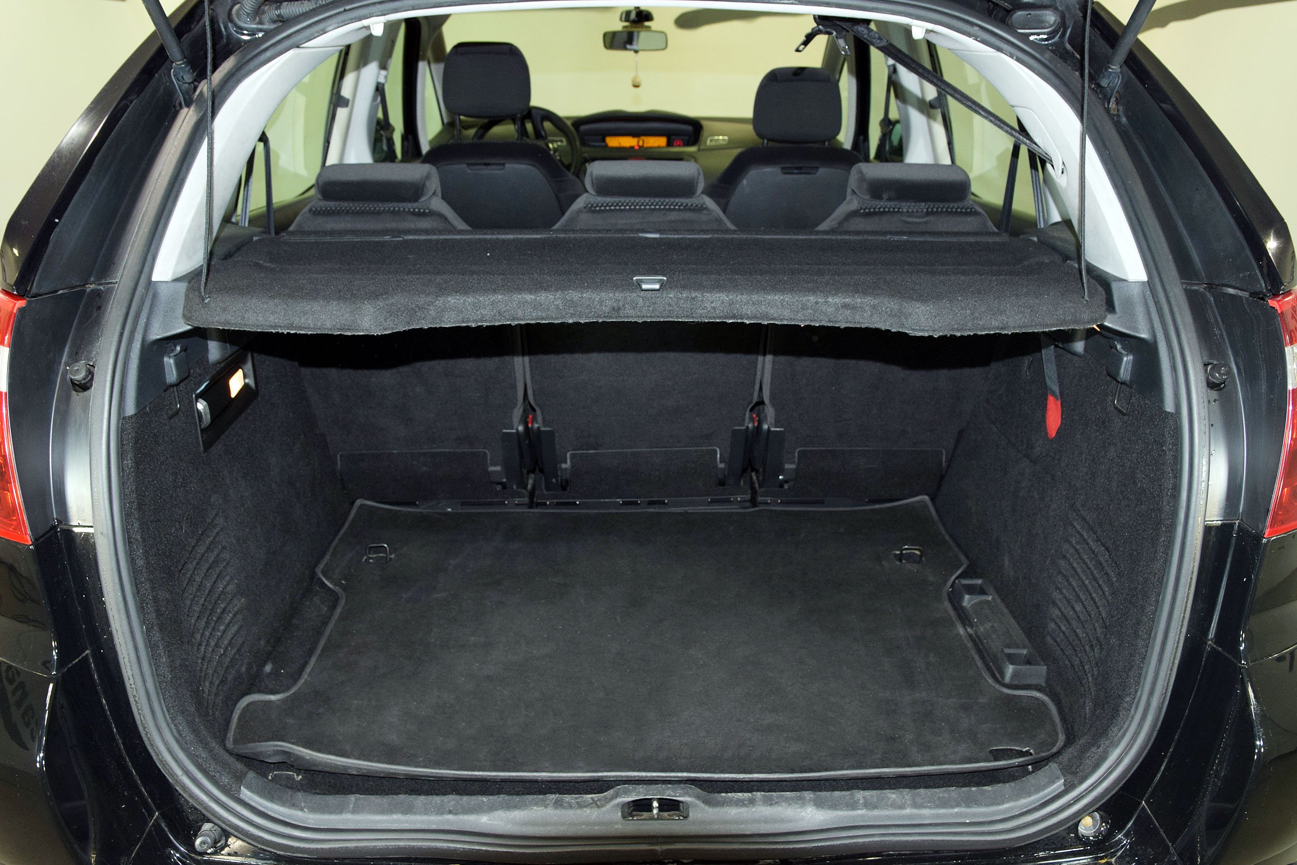 Foto Citroen C4 10